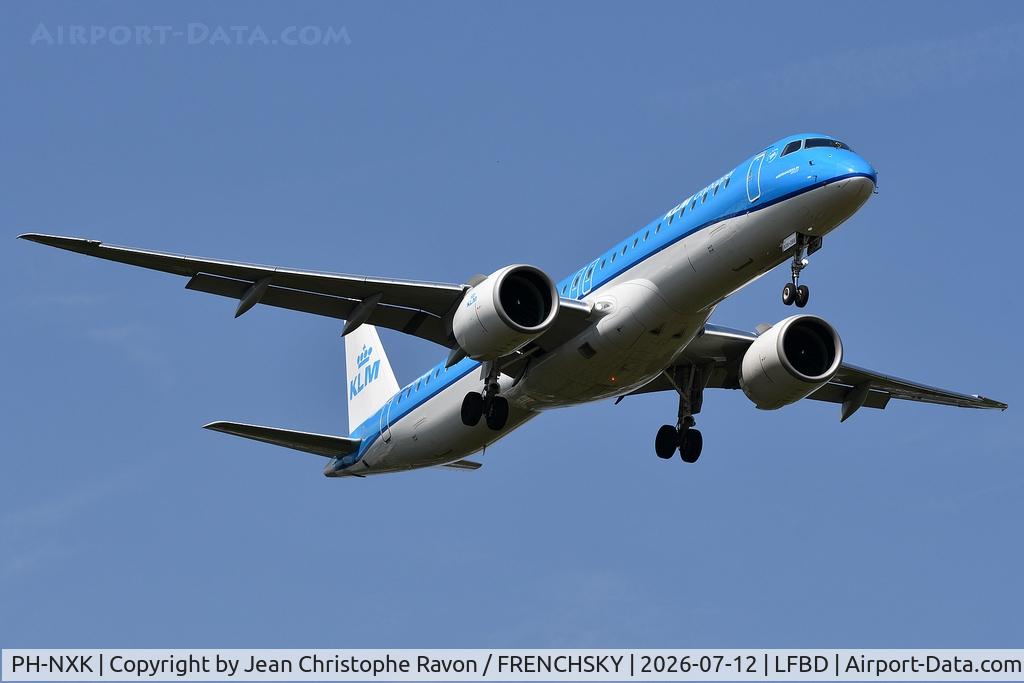 PH-NXK, 2022 Embraer E195-E2, c/n 19020066, 	Amsterdam (AMS)	Bordeaux (BOD)	KL1443	