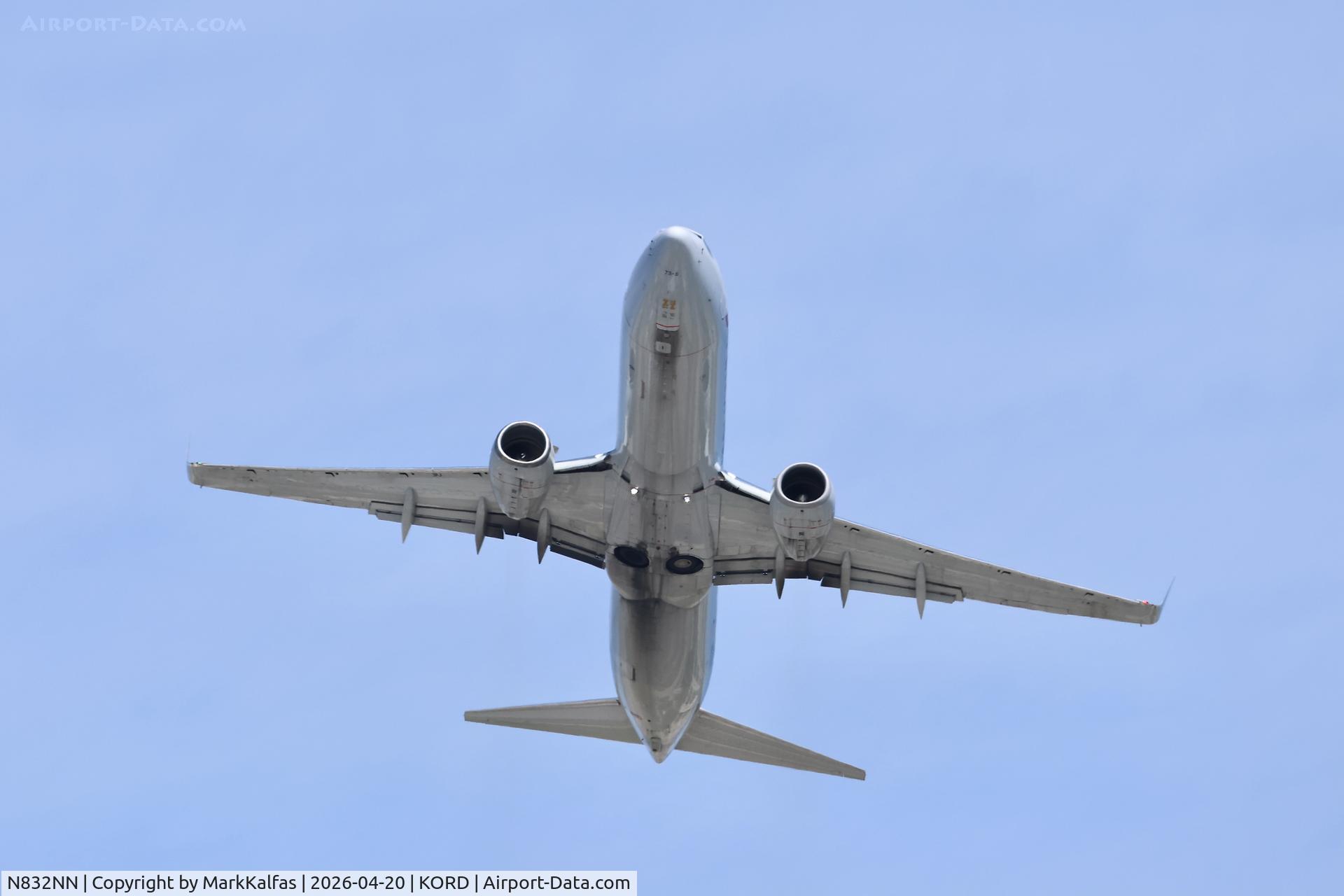 N832NN, 2010 Boeing 737-823, c/n 33521, B738 American Airlines Boeing 737-823 N332NN departing 28R KORD
