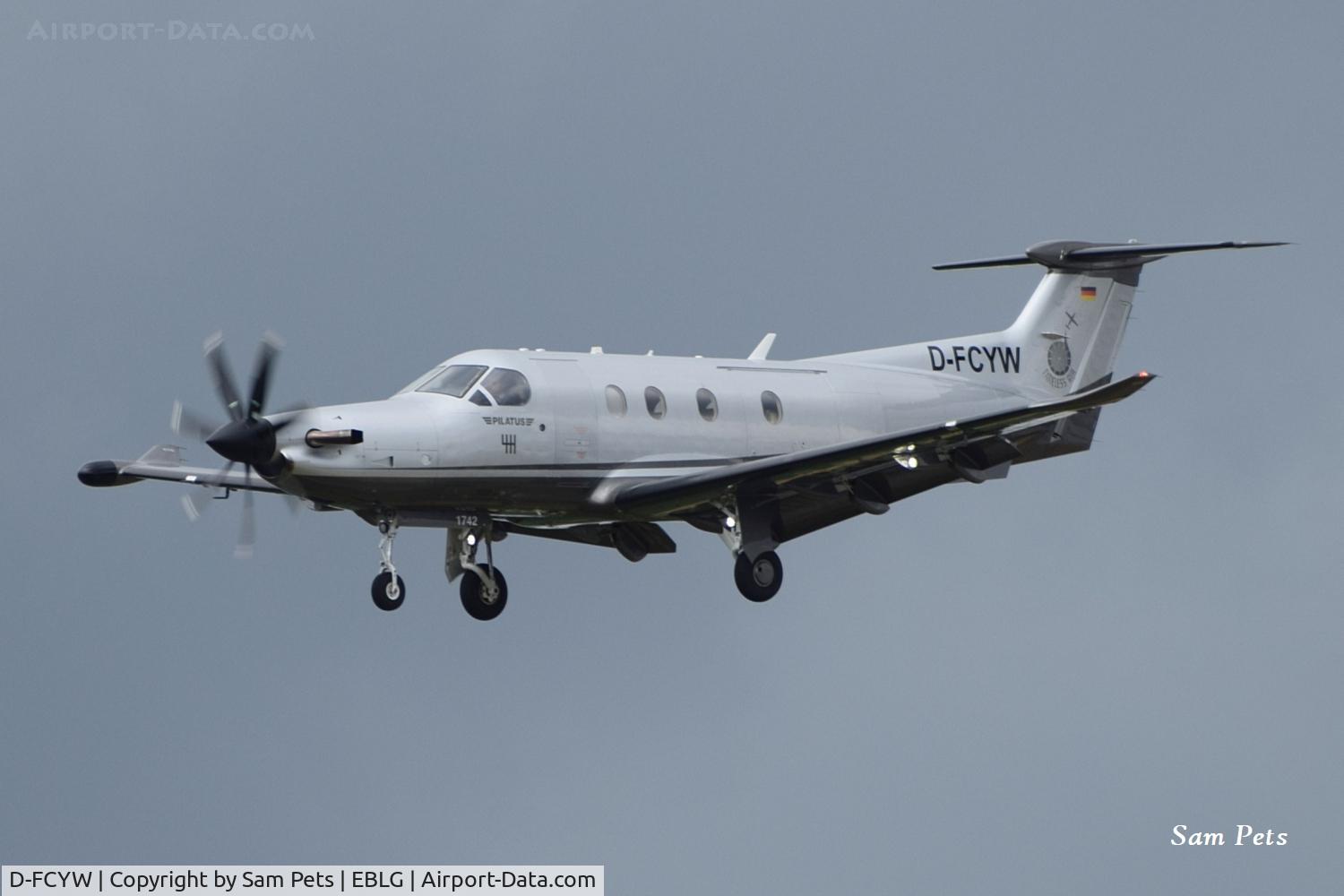 D-FCYW, 2017 Pilatus PC-12/47E, c/n 1742, Landing at Liège Airport on 5-7-2026.