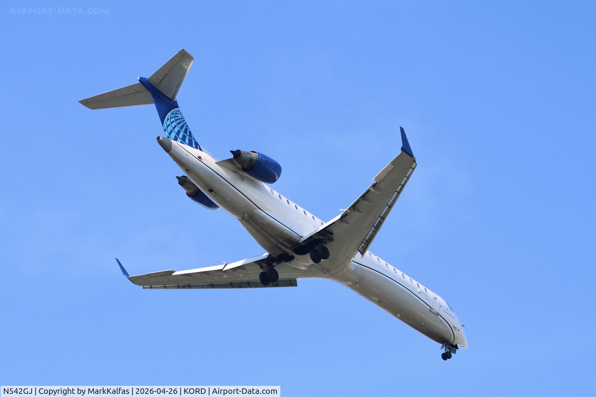 N542GJ, 2008 Bombardier CRJ-702 (CL-600-2C10), c/n 10266, CRJ7 GoJet /United Express Canadair Regional Jet CRJ-550 N542GJ on approach 10R KORD