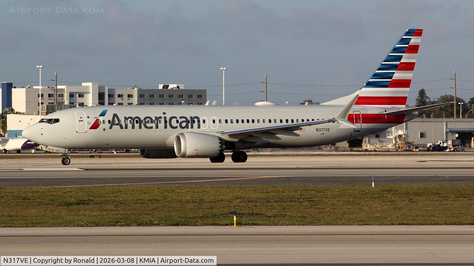 N317VE, 1989 Airbus A320-211, c/n 032, at mia