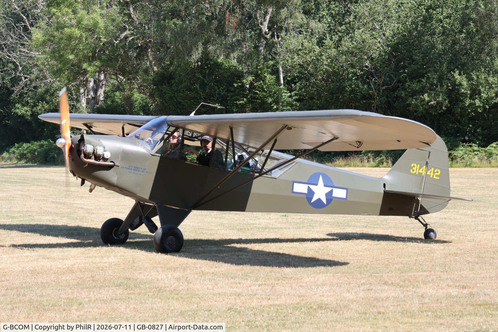 G-BCOM, 1944 Piper L-4H Grasshopper (J3C-65D), c/n 12040, 31442 G-BCOM 1944 Piper J-3C-65 Cub West Tisted Fly In 
