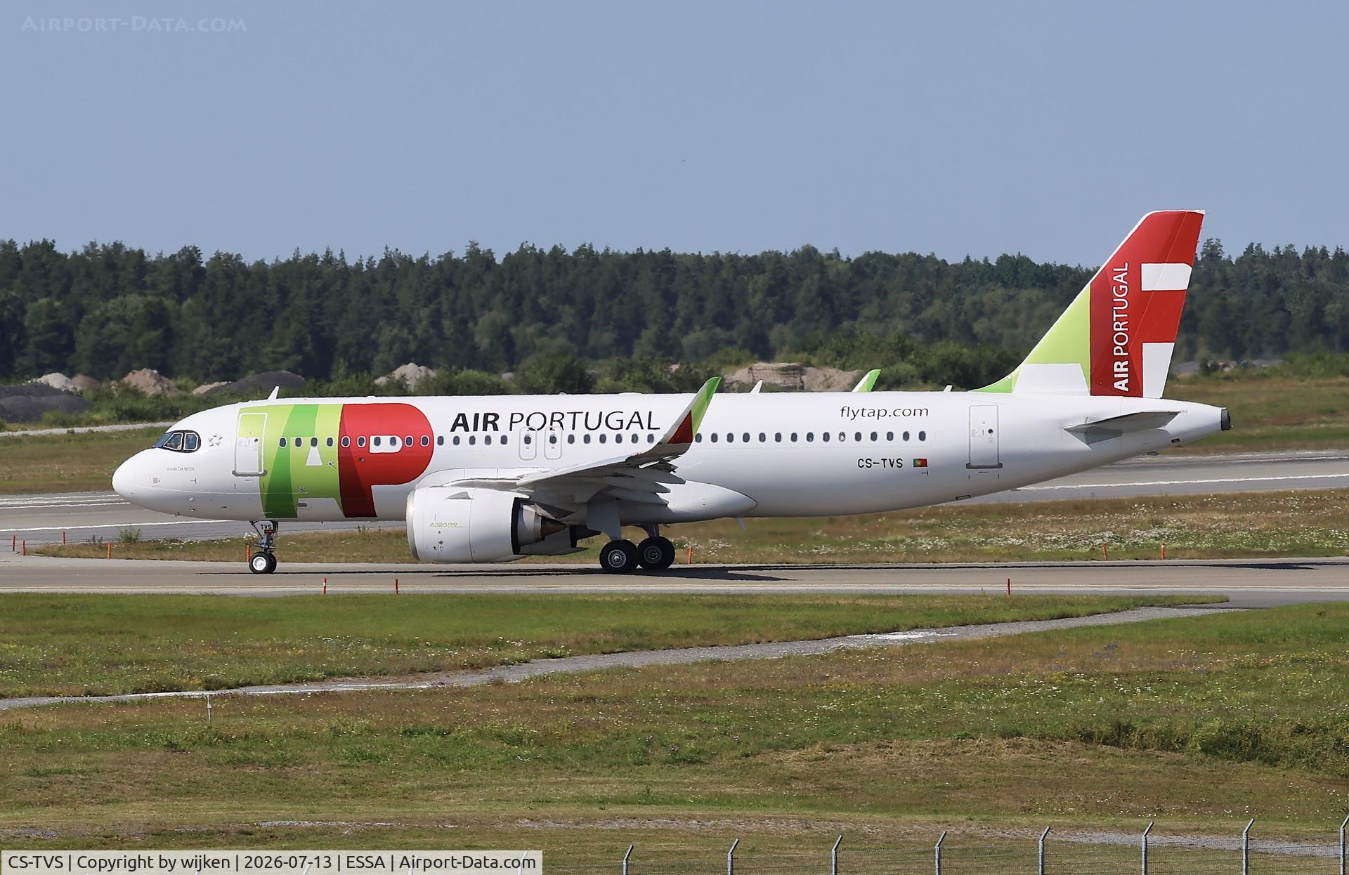CS-TVS, 2026 Airbus A320-251N, c/n 13354, RWY 01L