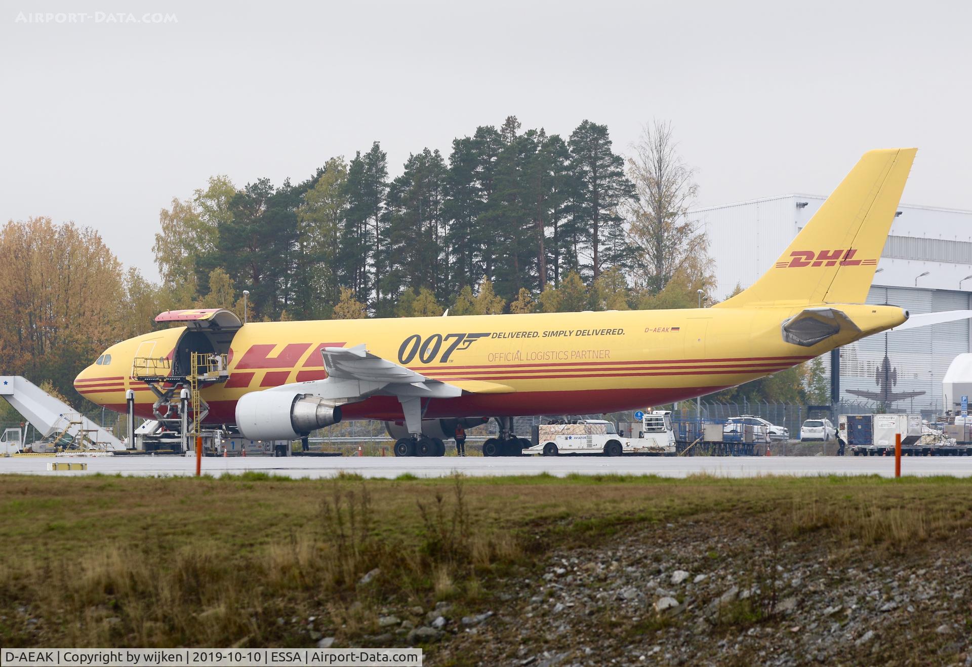 D-AEAK, 1992 Airbus A300B4-622R(F), c/n 670, Ramp R