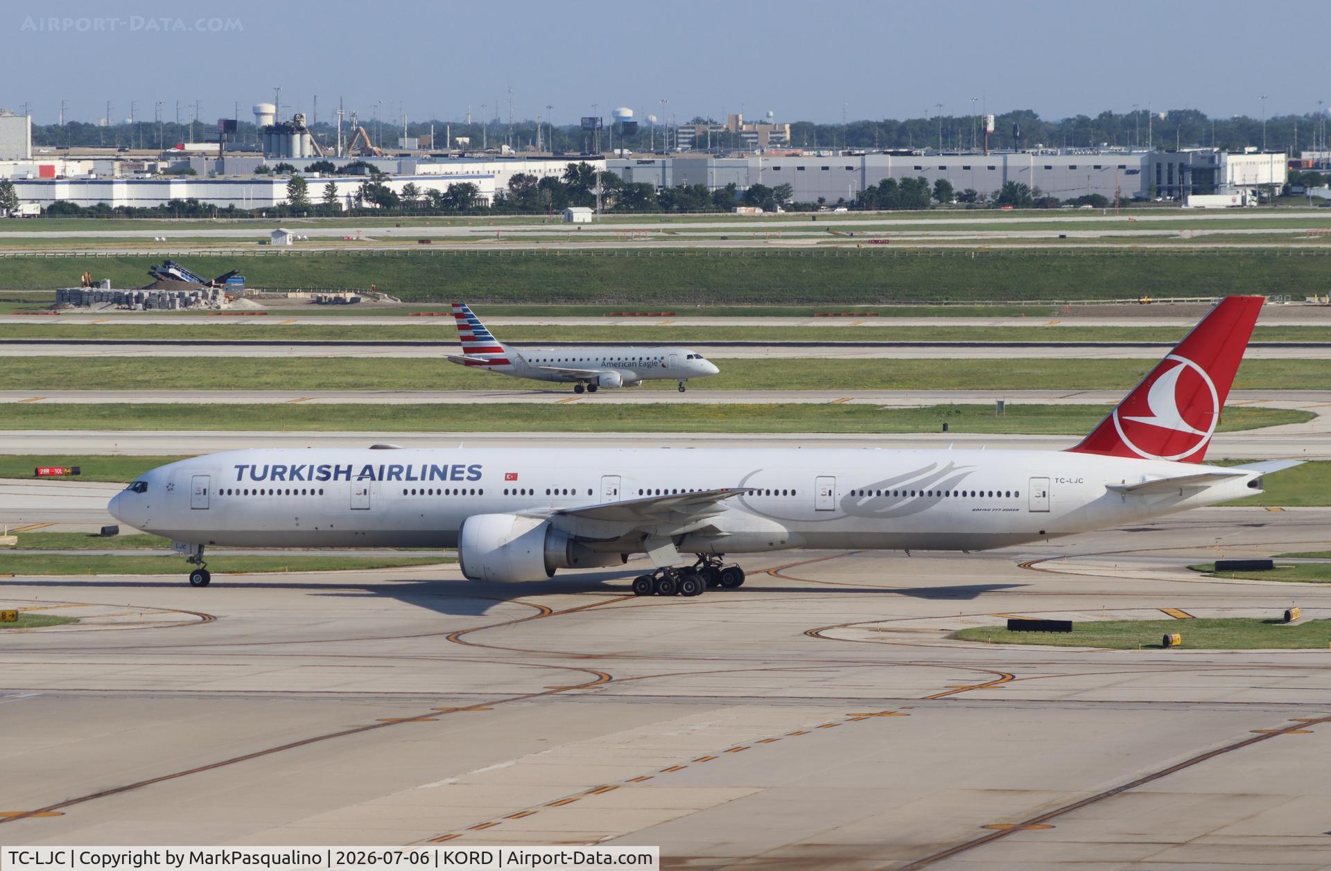TC-LJC, 2015 Boeing 777-3F2/ER, c/n 44123, Boeing 777-3F2/ER