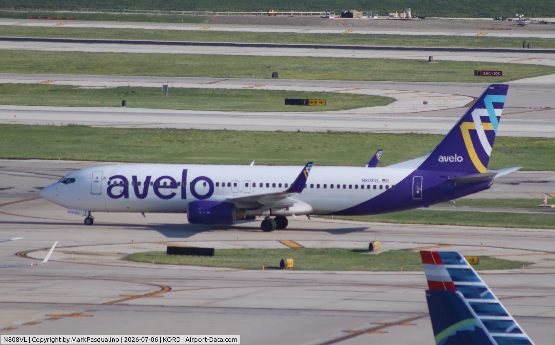 N808VL, 2010 Boeing 737-8EH, c/n 37597, Boeing 737-8EH