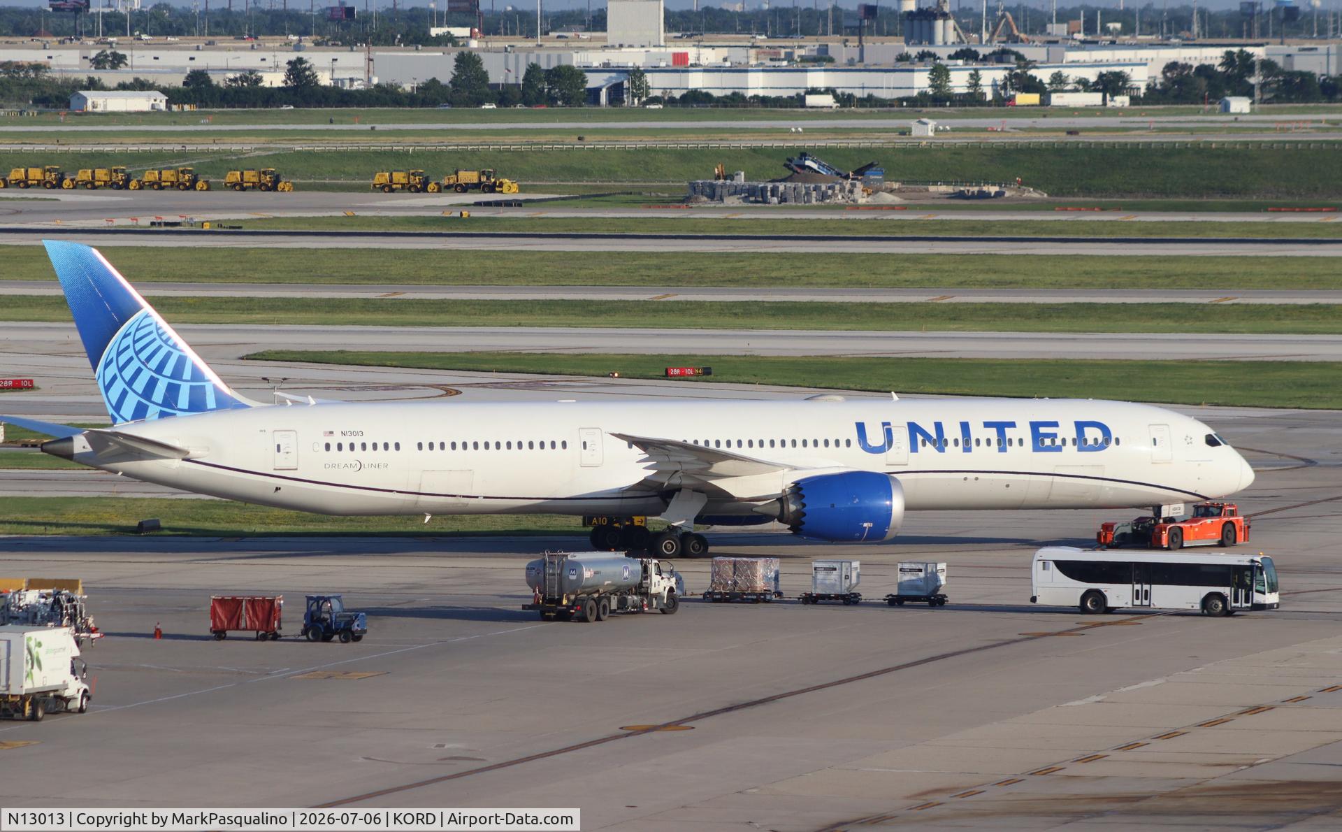 N13013, 2020 Boeing 787-10 Dreamliner, c/n 40931 l/n 996, Boeing 787-10 Dreamliner