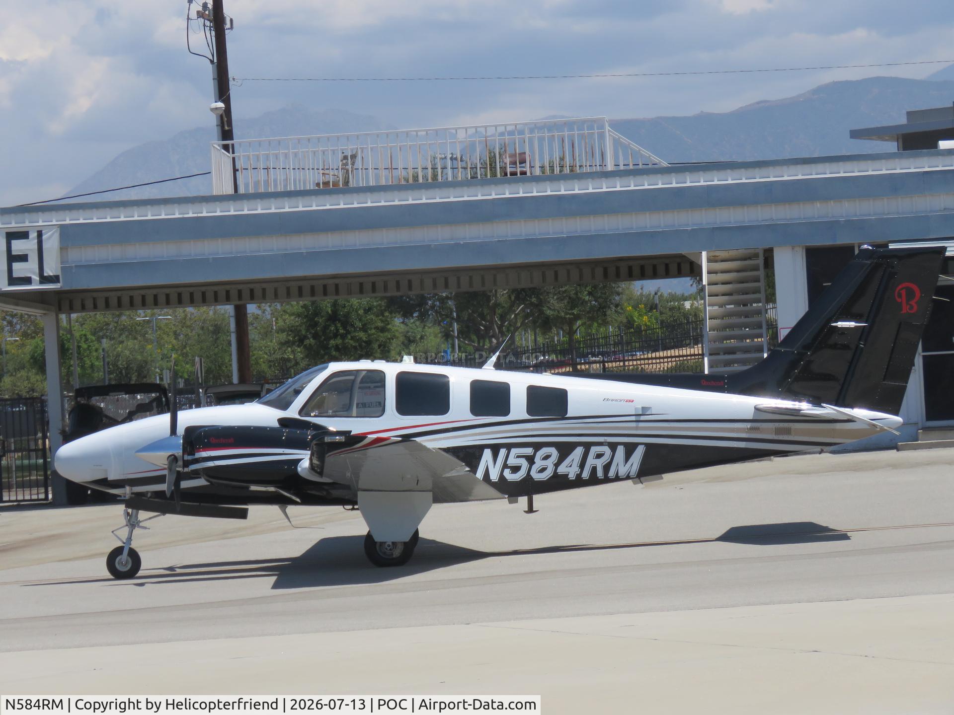 N584RM, 2016 Beechcraft G58 Baron, c/n TH-2459, Parked north side