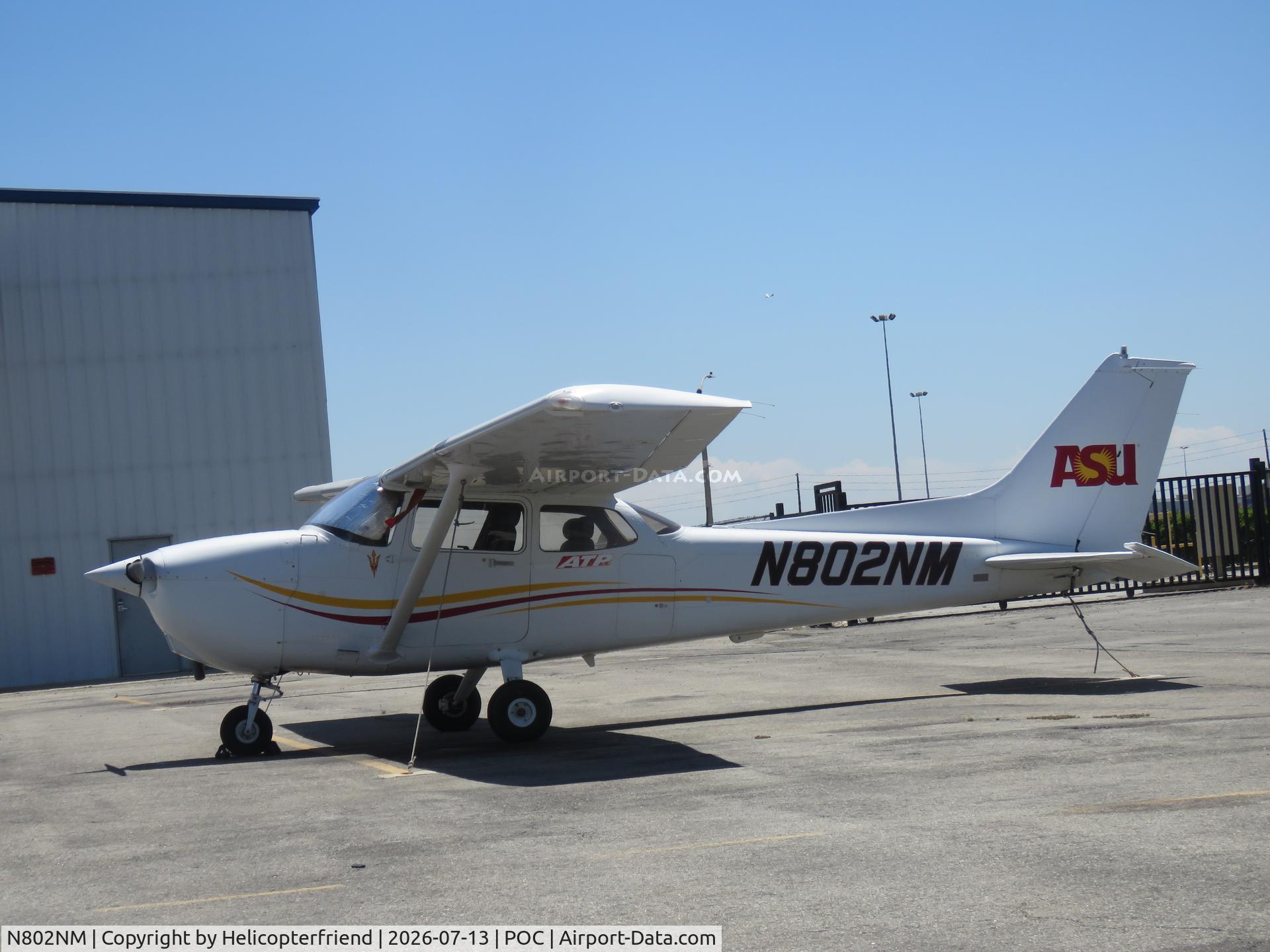 N802NM, 2006 Cessna 172S, c/n 172S10312, Parked at ATP hanger