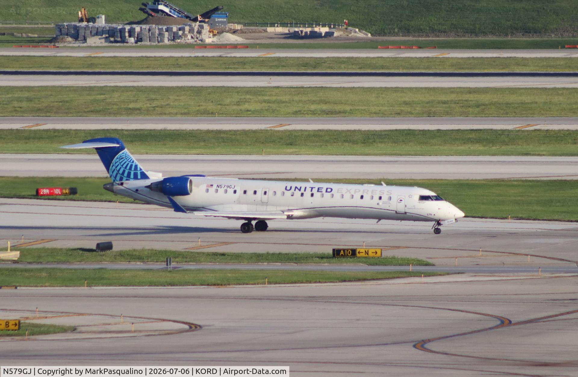 N579GJ, 2003 Bombardier CL-600-2C11, c/n 10085, CL-600-2C10