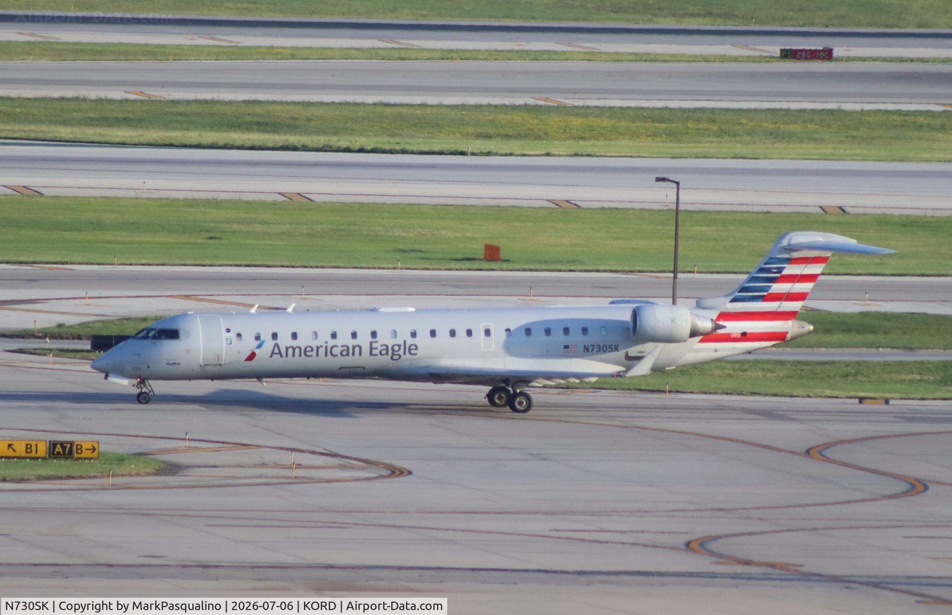 N730SK, 2005 Bombardier CRJ-701 (CL-600-2C10) Regional Jet, c/n 10193, CL-600-2C10