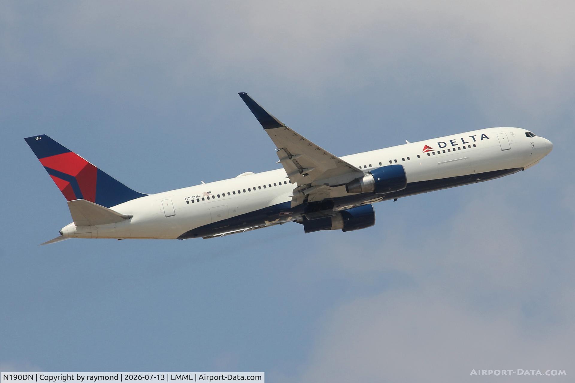 N190DN, 1997 Boeing 767-332, c/n 28447, Boeing 767-332 reg N190DN of Delta Air Lines climbing out on departure from MLA RW31 to JFK.