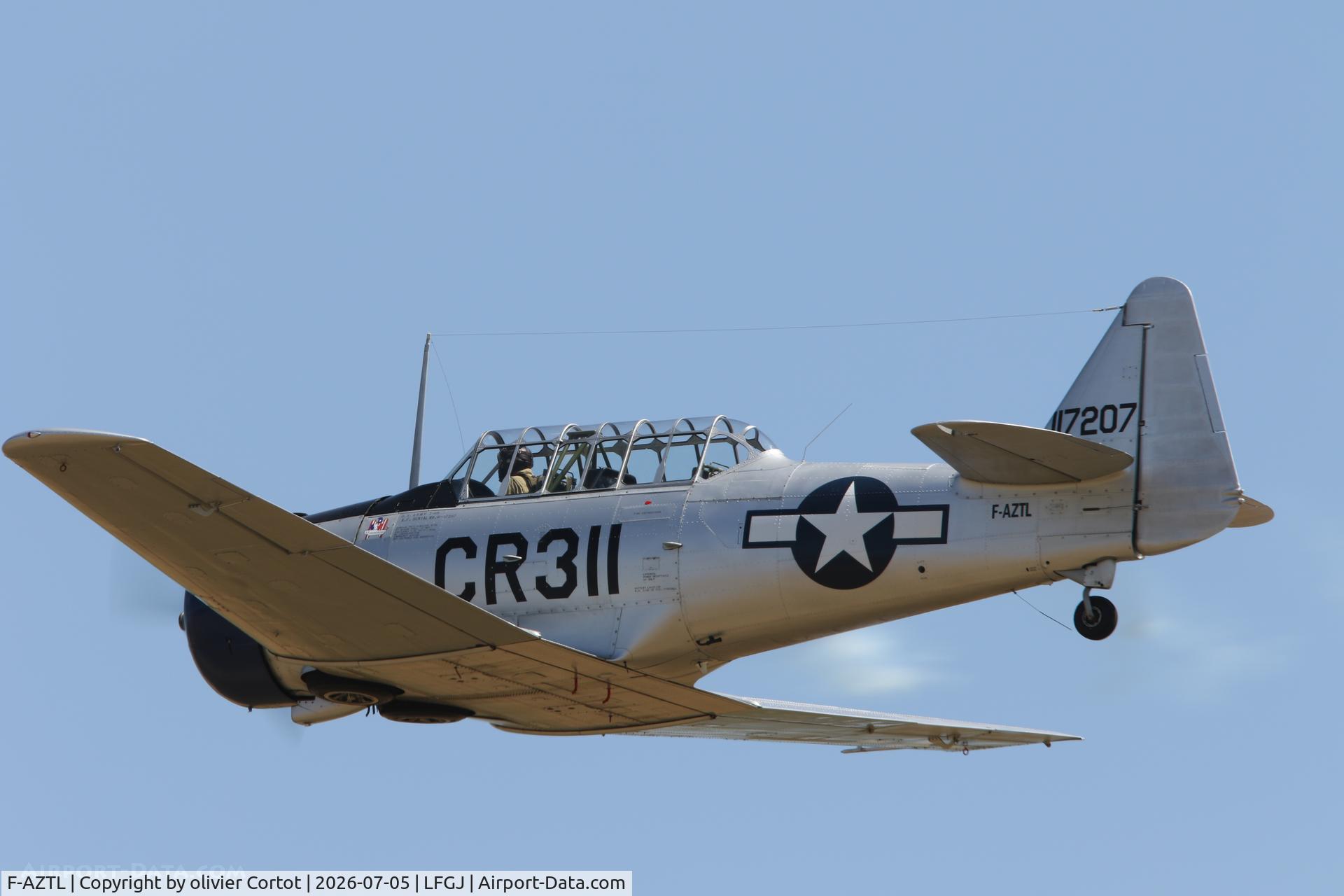 F-AZTL, 1942 North American T-6G Texan, c/n 182-789, 2026 Dole airshow