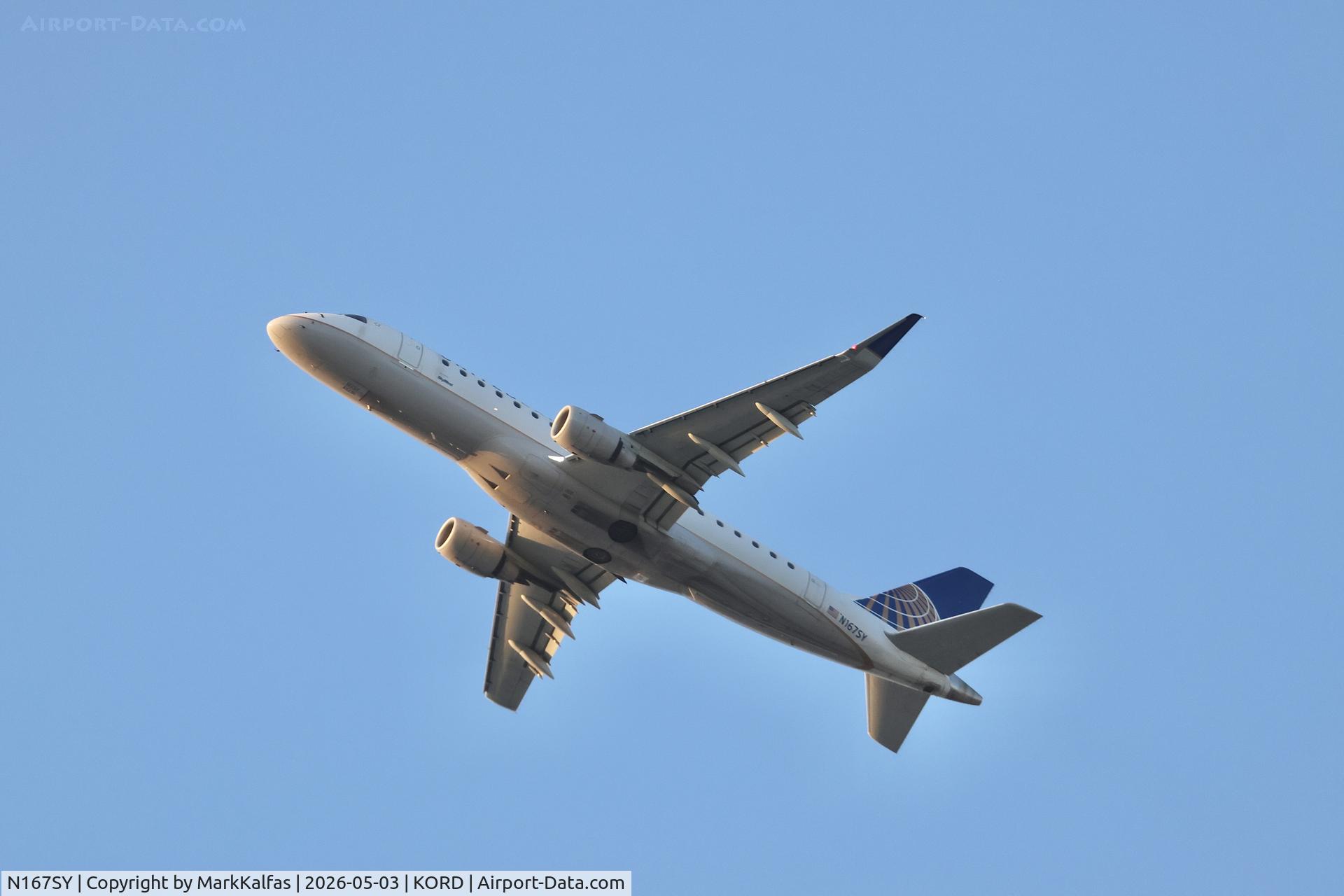 N167SY, 2016 Embraer 175LR (ERJ-170-200LR), c/n 17000616, E75L SkyWest / United Express Embraer 175 N167SY, departing 28C KORD
