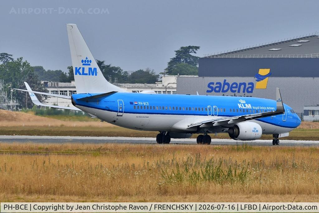 PH-BCE, 2014 Boeing 737-8K2, c/n 42151 l/n 4852, 	Bordeaux (BOD)	Amsterdam (AMS)	KL1442