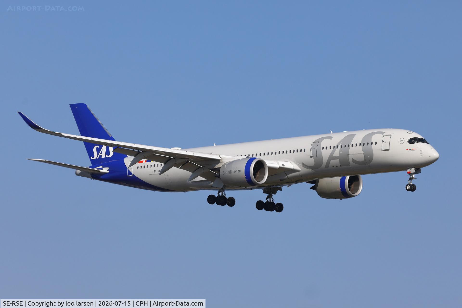 SE-RSE, 2021 Airbus A350-941, c/n 484, Copenhagen 15.7.2026