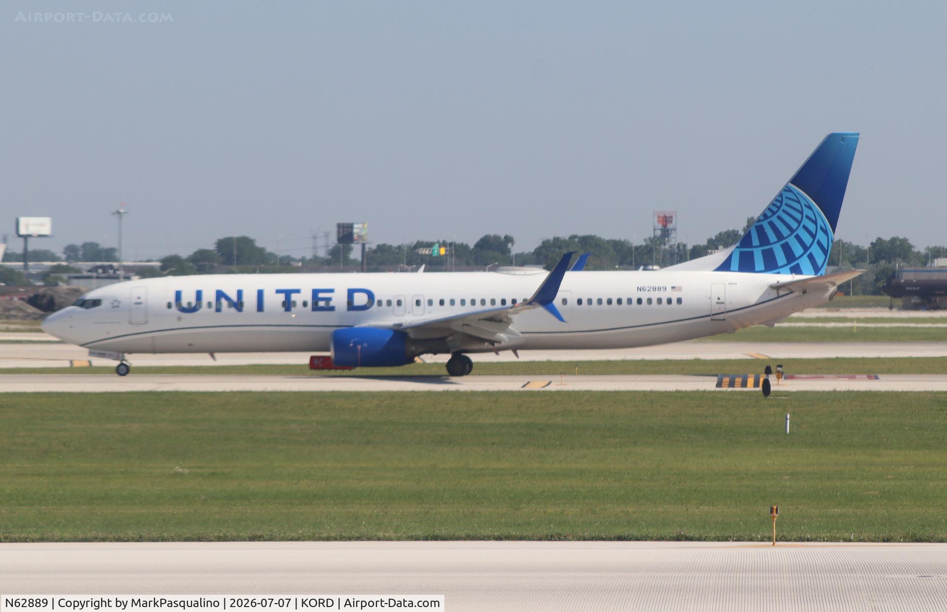N62889, 2015 Boeing 737-924/ER, c/n 42193 l/n 5559, Boeing 737-924/ER