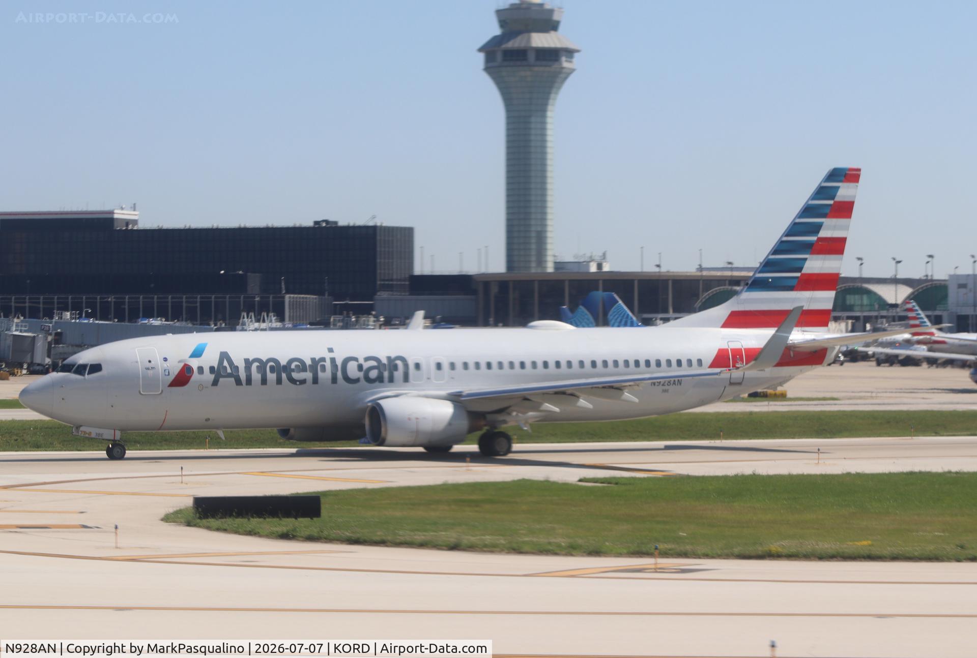 N928AN, 2000 Boeing 737-823, c/n 29528, Boeing 737-823
