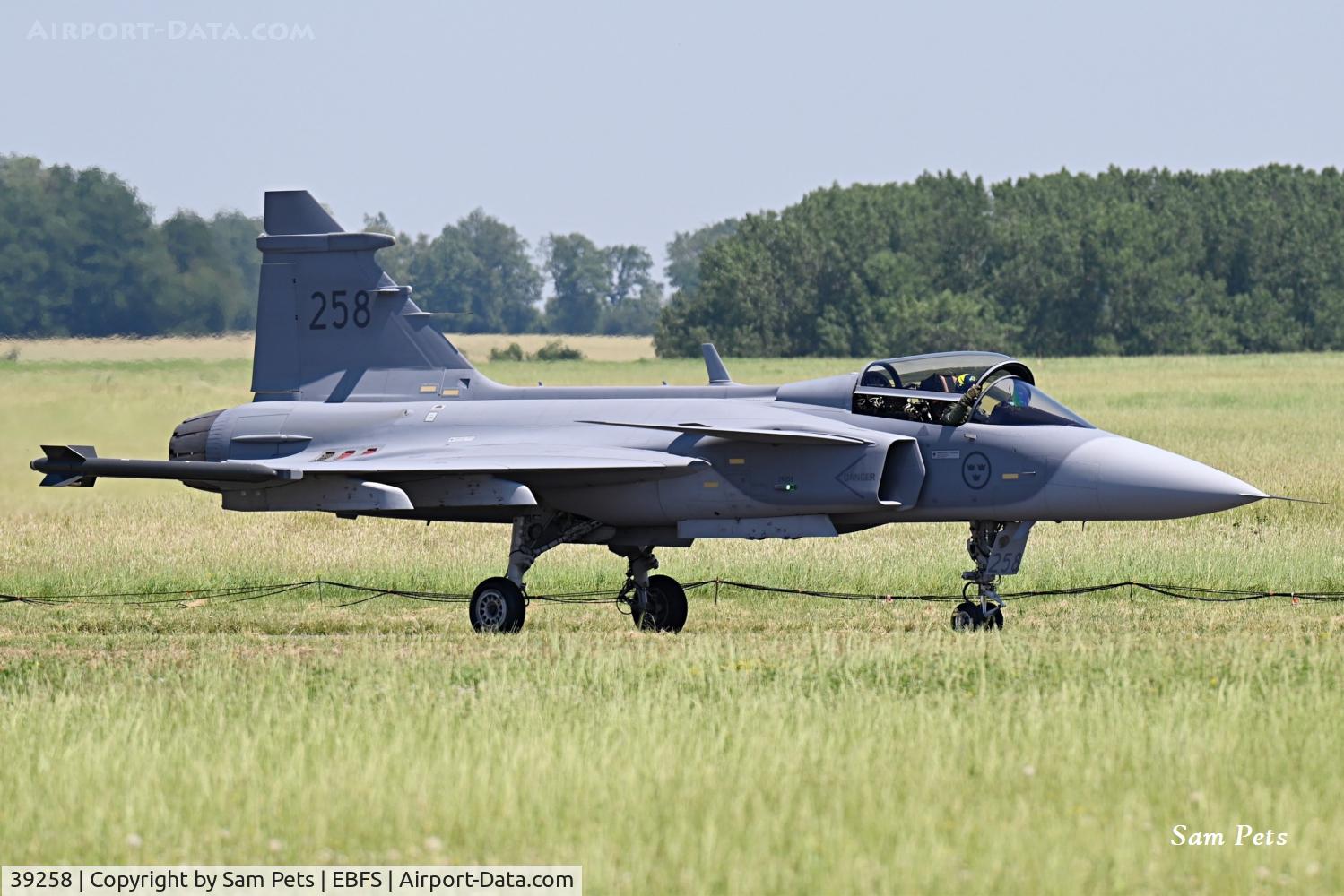39258, Saab JAS-39C Gripen, c/n 39258, At Florennes on 2026-06-26.