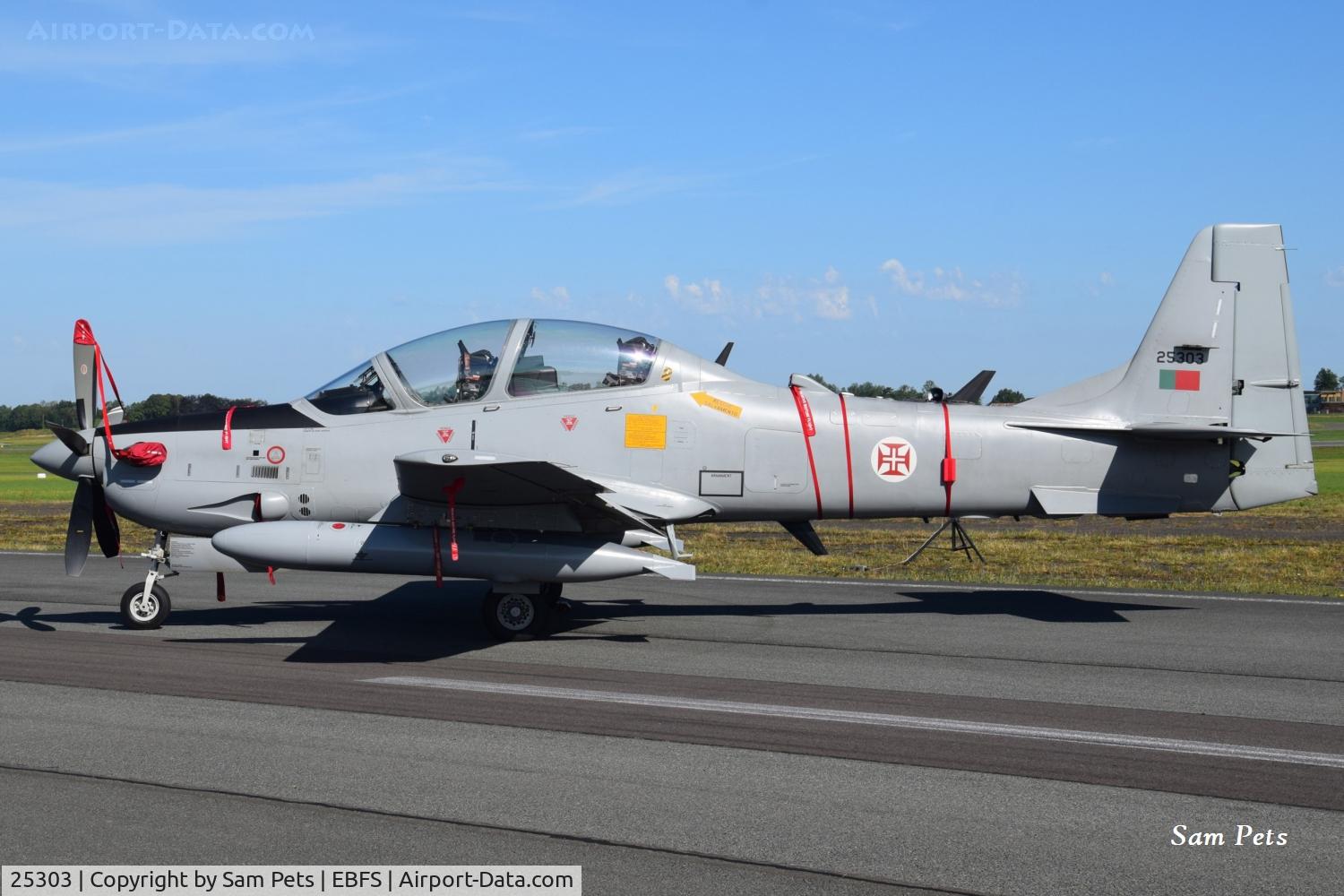 25303, 2025 Embraer A-29N Super Tucano, c/n 31400293, 25303 at Florennes on 2026-06-28.