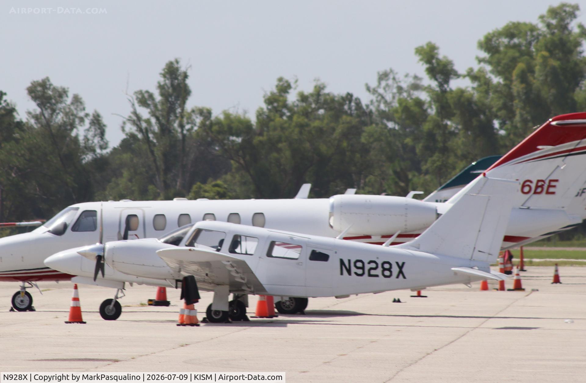 N928X, 1975 Piper PA-34-200T, c/n 34-7570066, Piper PA-34-200T