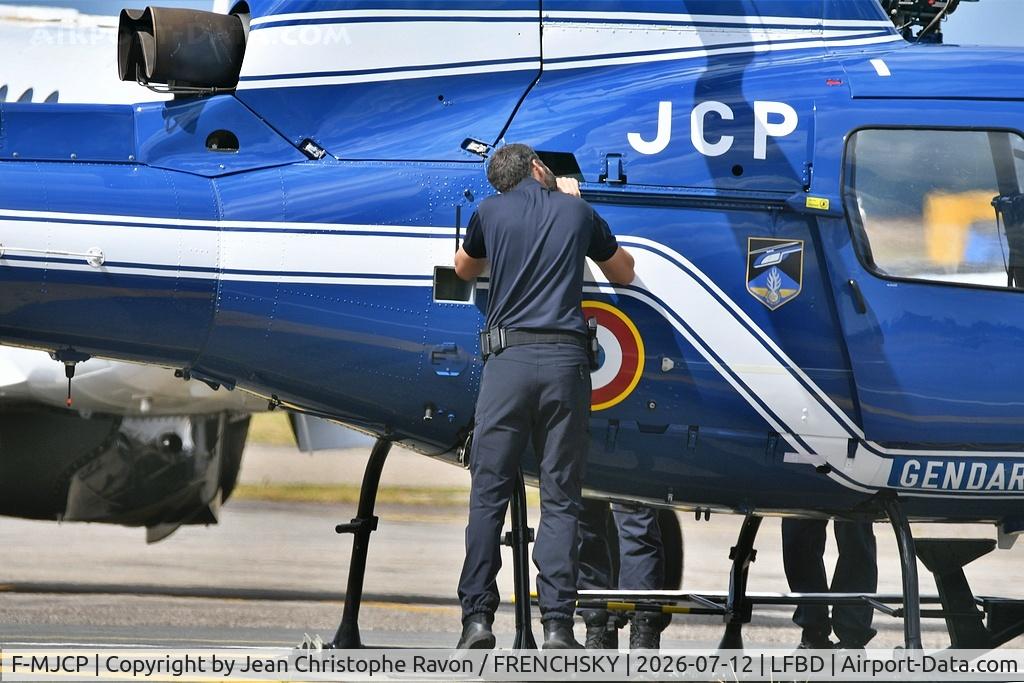 F-MJCP, Aerospatiale AS-350B Ecureuil, c/n 2045, France Gendarmerie