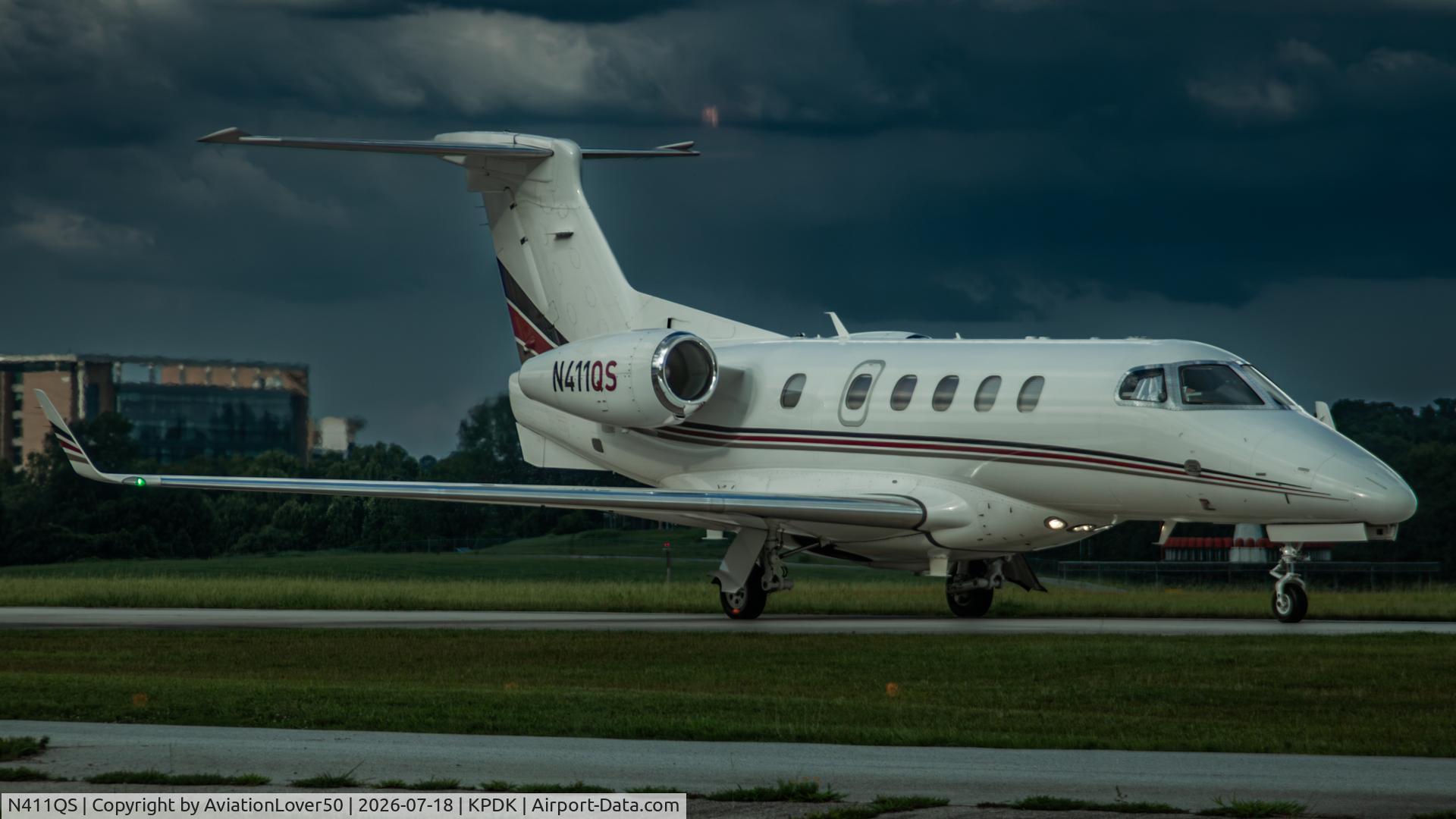 N411QS, 2017 Embraer EMB-505 Phenom 300, c/n 50500432, NetJets Phenom 300