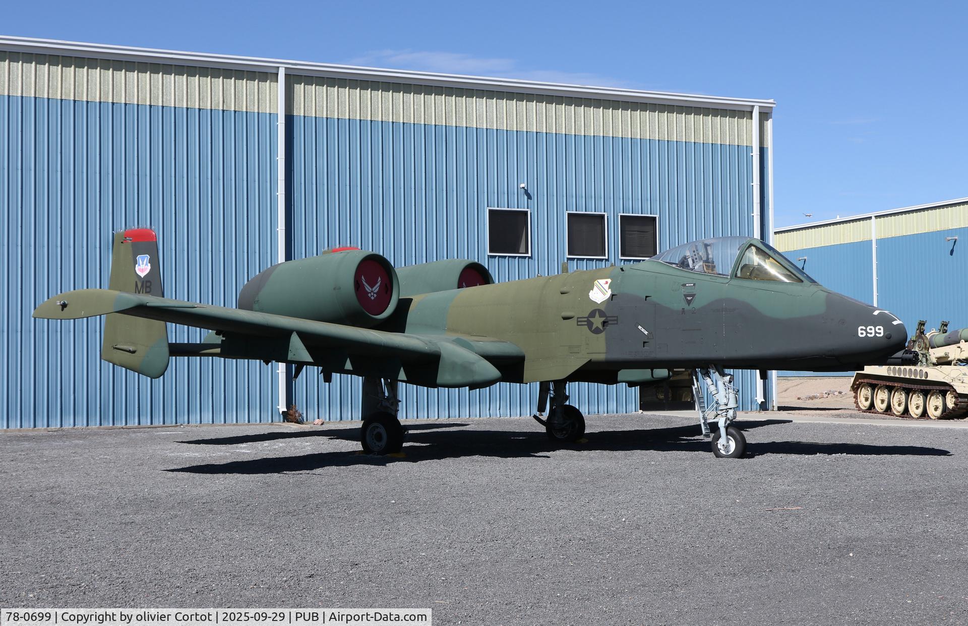 78-0699, 1978 Fairchild Republic A-10A Thunderbolt II, c/n 319, pueblo aviation museum