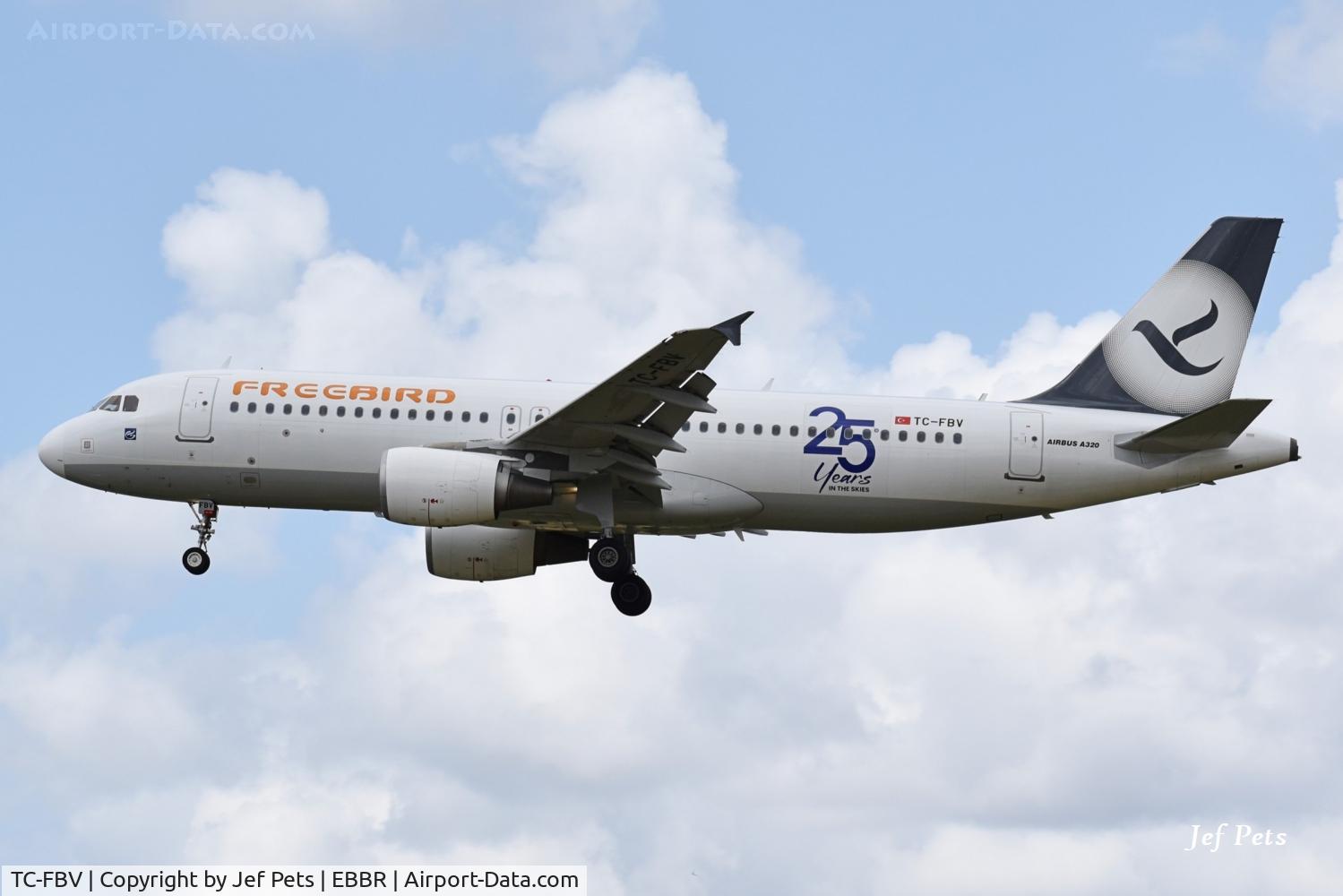 TC-FBV, 2011 Airbus A320-214, c/n 4658, Freebird Airlines 25 years in the skies ! TC-FBV landing at Brussels Airport on 2026-07-19.