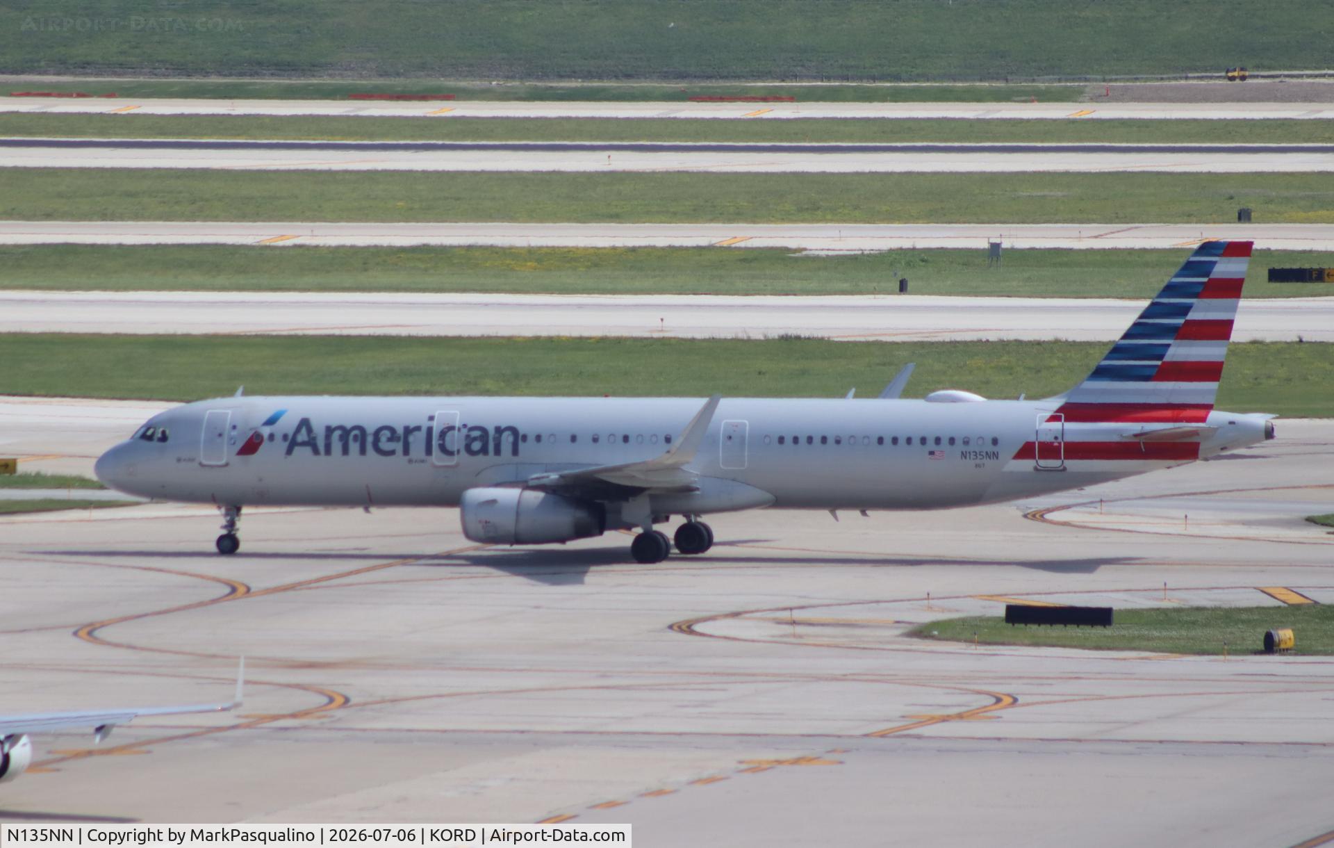 N135NN, 2015 Airbus A321-231, c/n 6520, Airbus A321-231