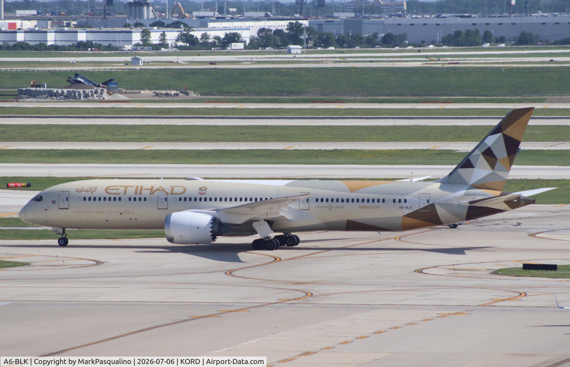 A6-BLK, 2017 Boeing 787-9 Dreamliner, c/n 39654 l/n 520, Boeing 787-9 Dreamliner
