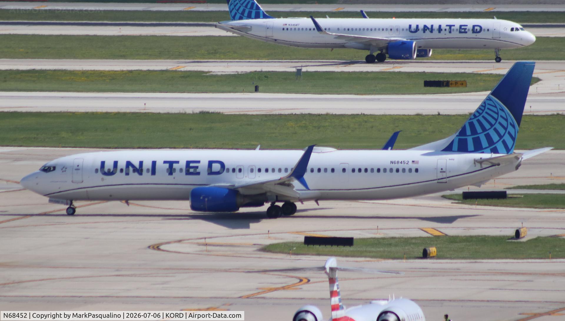 N68452, 2012 Boeing 737-924/ER, c/n 40005 l/n 4032, Boeing 737-924/ER