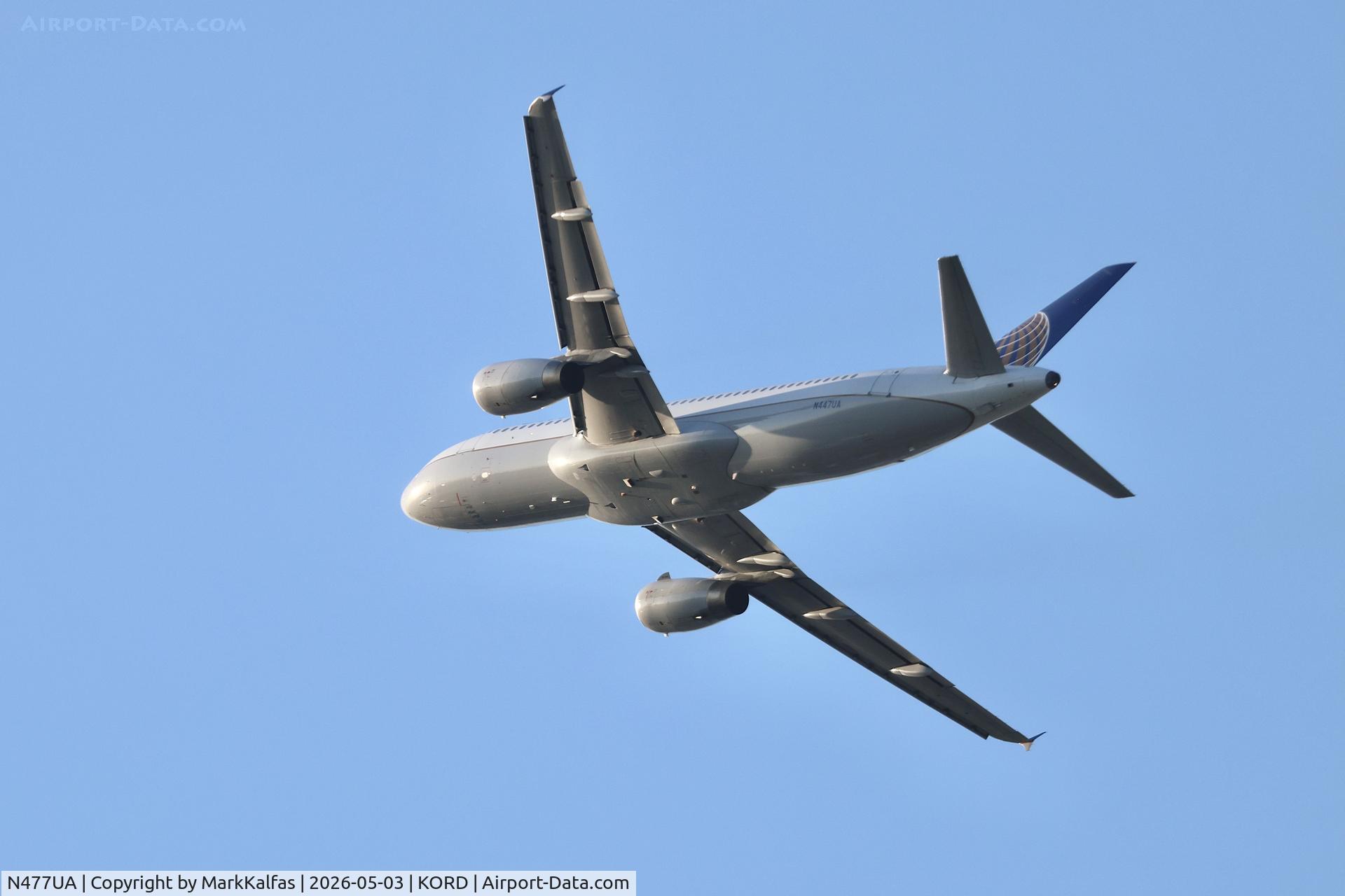 N477UA, 2001 Airbus A320-232, c/n 1514, A320 United Airlines Airbus A320-232 N447UA  departing 28R KORD