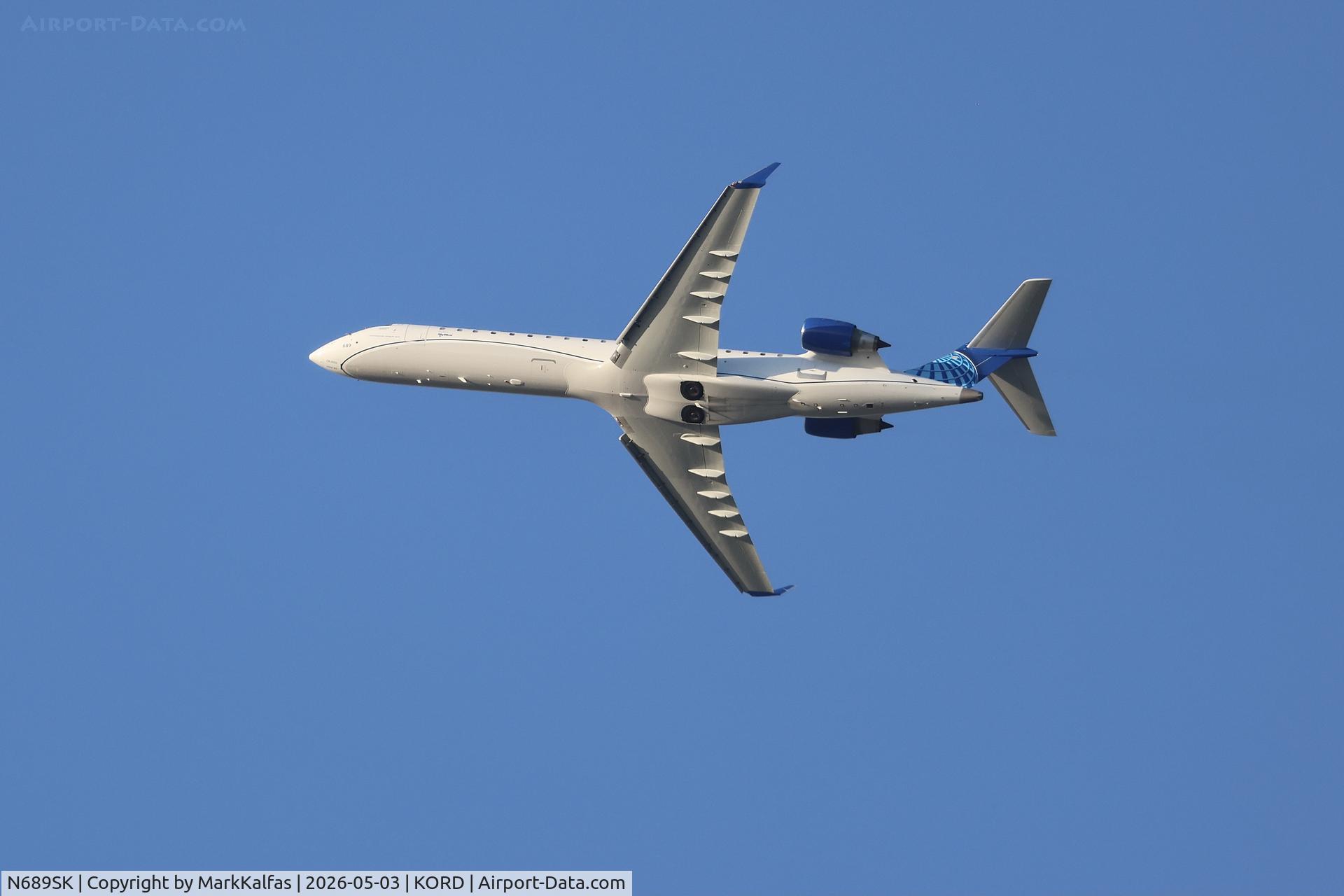 N689SK, Canadair CRJ-700 (CL-600-2C10) Regional Jet, c/n 10263, CRJ7 SkyWest / United Express Canadair CRJ-550 N689SK departing 29R KORD
