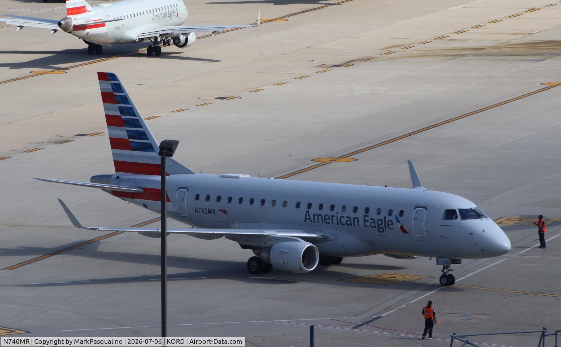N740MR, 2005 Embraer 170SE (ERJ-170-100SE), c/n 17000082, ERJ-170-100SE