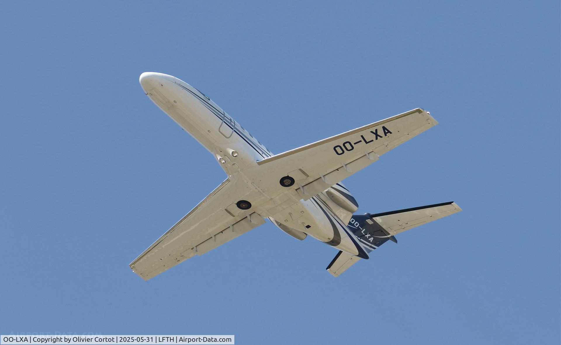 OO-LXA, 2022 Cessna 525C CitationJet CJ4 CitationJet CJ4, c/n 525C-0396, taking off
