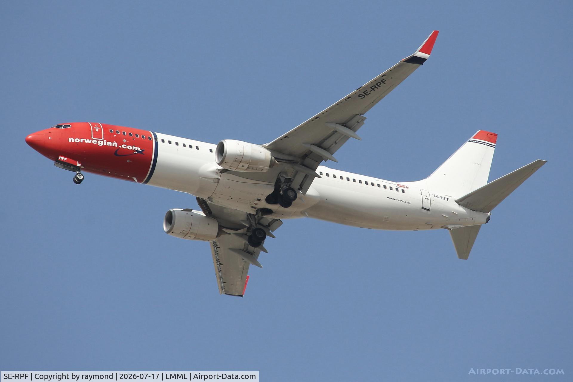 SE-RPF, 2016 Boeing 737-8JP, c/n 42076 l/n 5912, Boeing 737-8JP reg SE-RPF of Norwegian Air Shuttle on approach for RW13 landing in Malta.