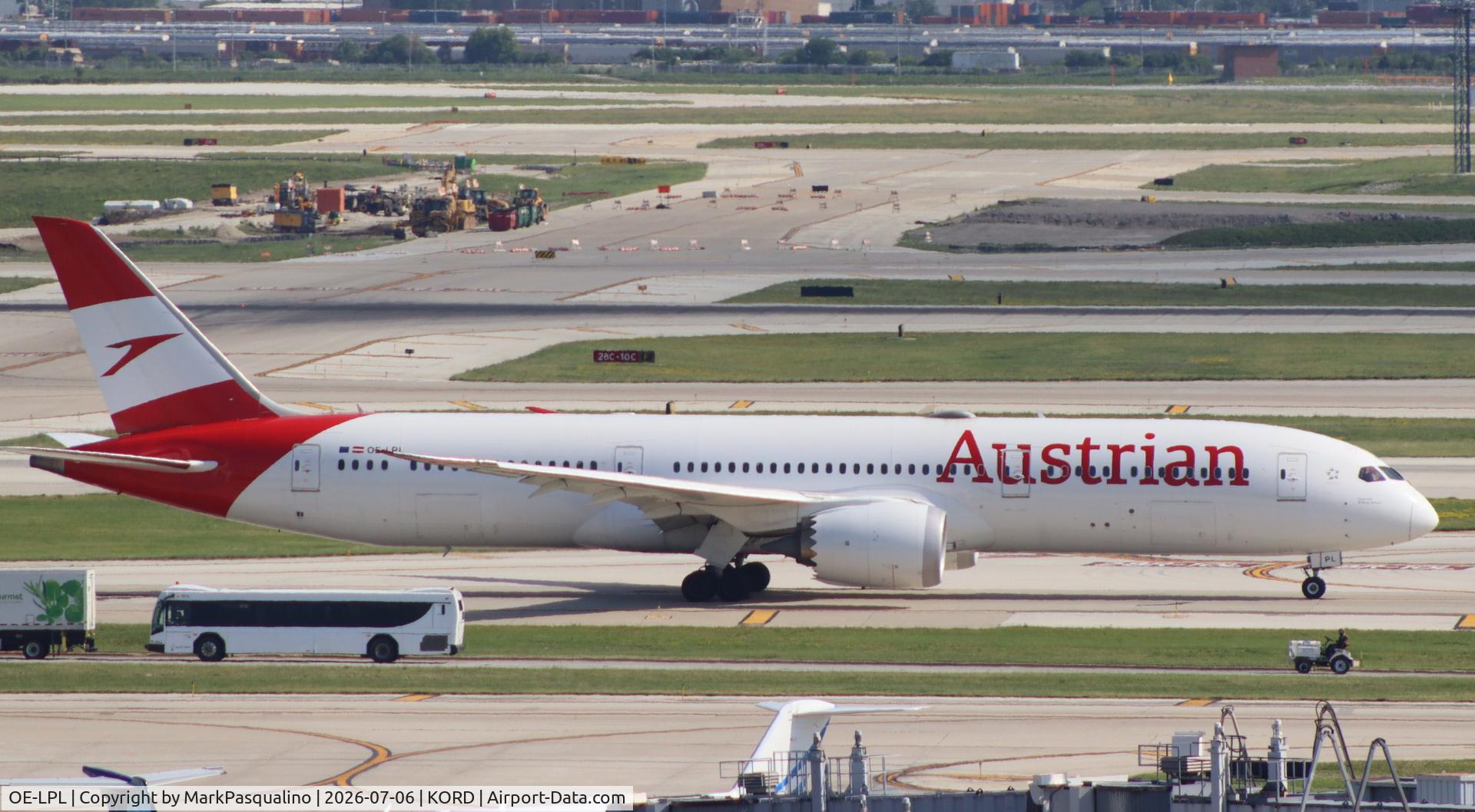 OE-LPL, 2019 Boeing 787-9 Dreamliner, c/n 62735 l/n 924, Boeing 787-9 Dreamliner