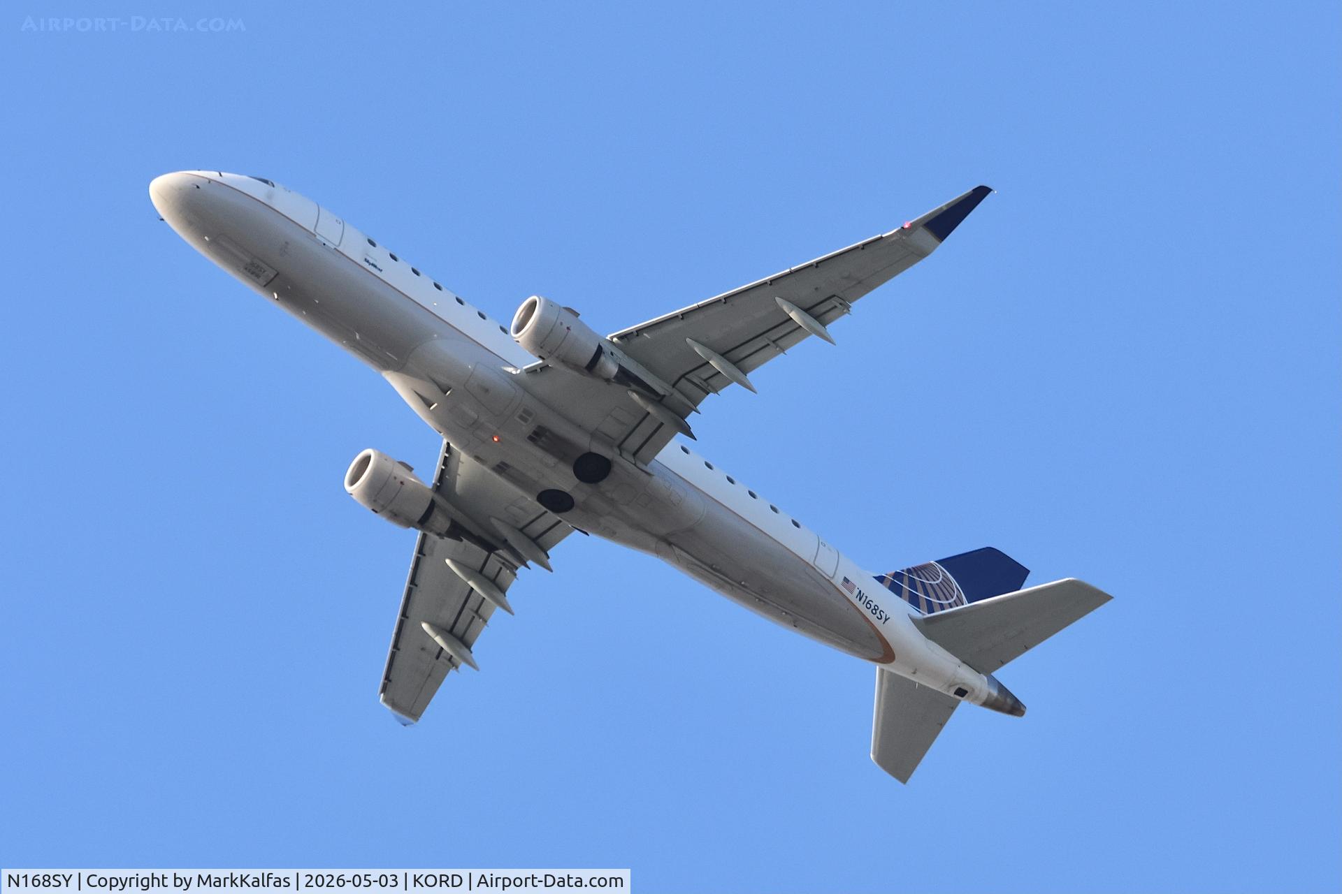 N168SY, 2016 Embraer 175LR (ERJ-170-200LR), c/n 17000617, E75L SkyWest /United Express Embraer 175 N168SY departing 28R KORD