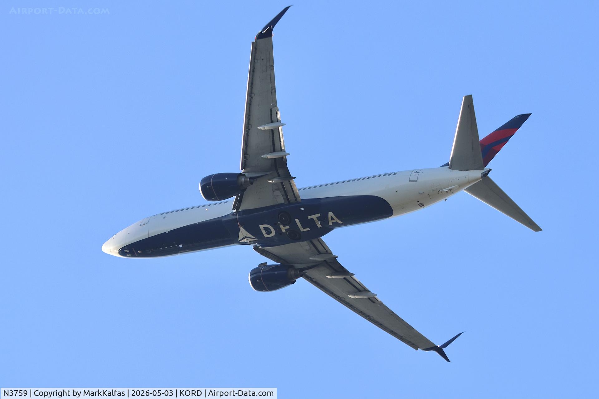 N3759, 2001 Boeing 737-832, c/n 30815, B738 Delta Boeing 737-832 N3759 departing 28R KORD