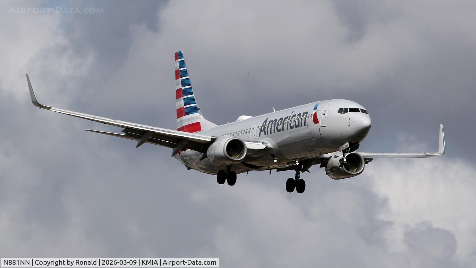N881NN, Boeing 737-823, c/n 31135, at mia