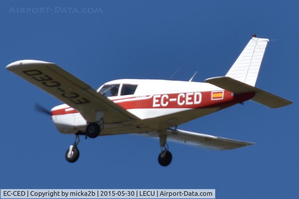 EC-CED, 1973 Piper PA-28-140 Cherokee, c/n 28-25505, Take off