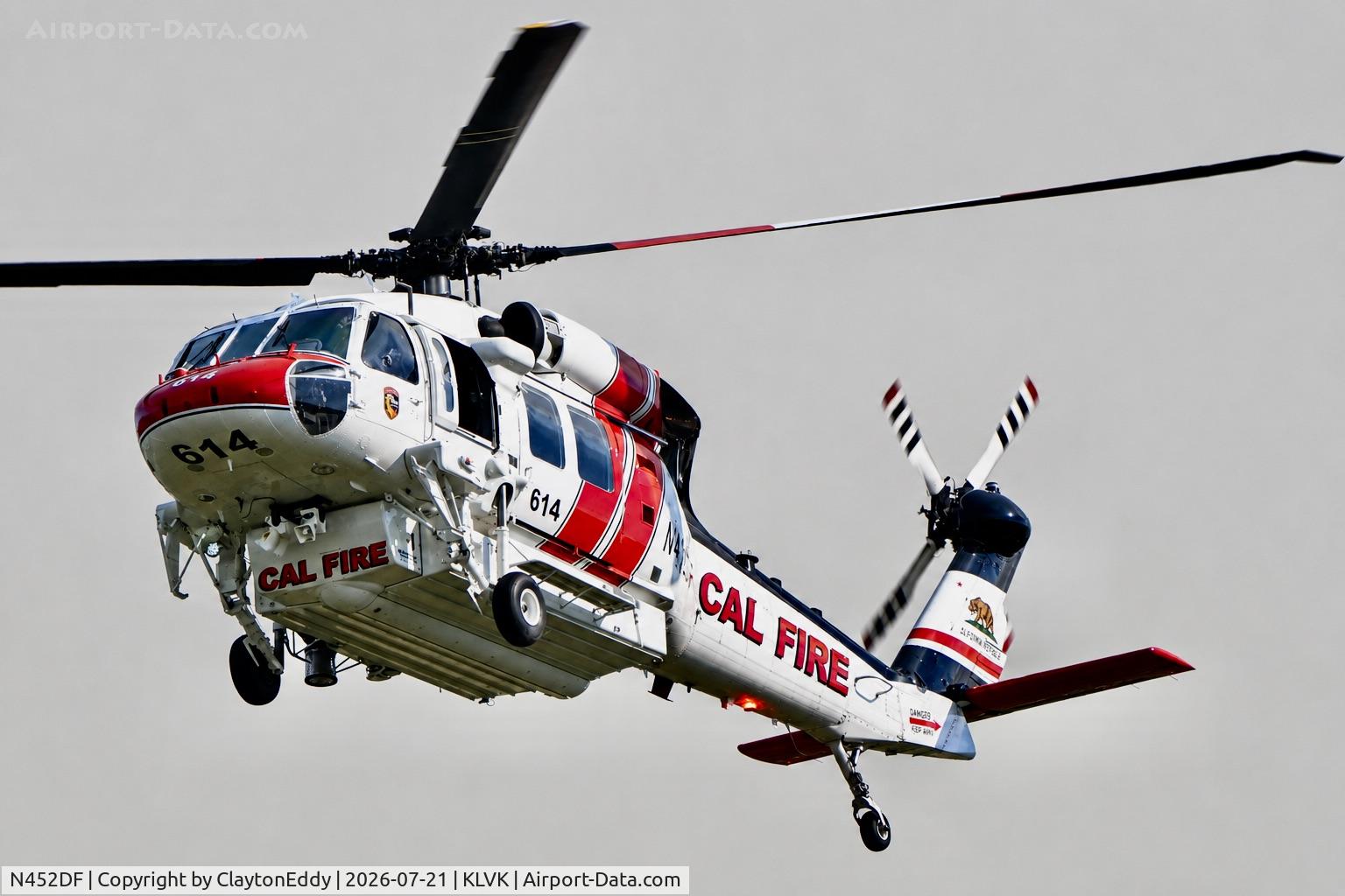 N452DF, 2024 Sikorsky (Lockheed Martin) S-70i Firehawk, c/n 705354, Pleasanton Little Fire in California 2026  