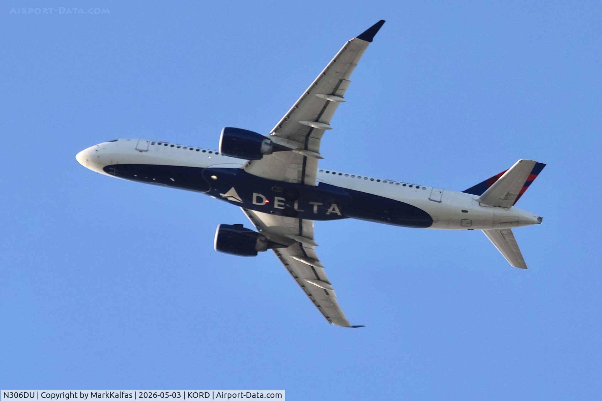 N306DU, 2020 Airbus A220-371, c/n 55085, BCS3 Delta Airbus A220-371 N306DU departing 28R KORD