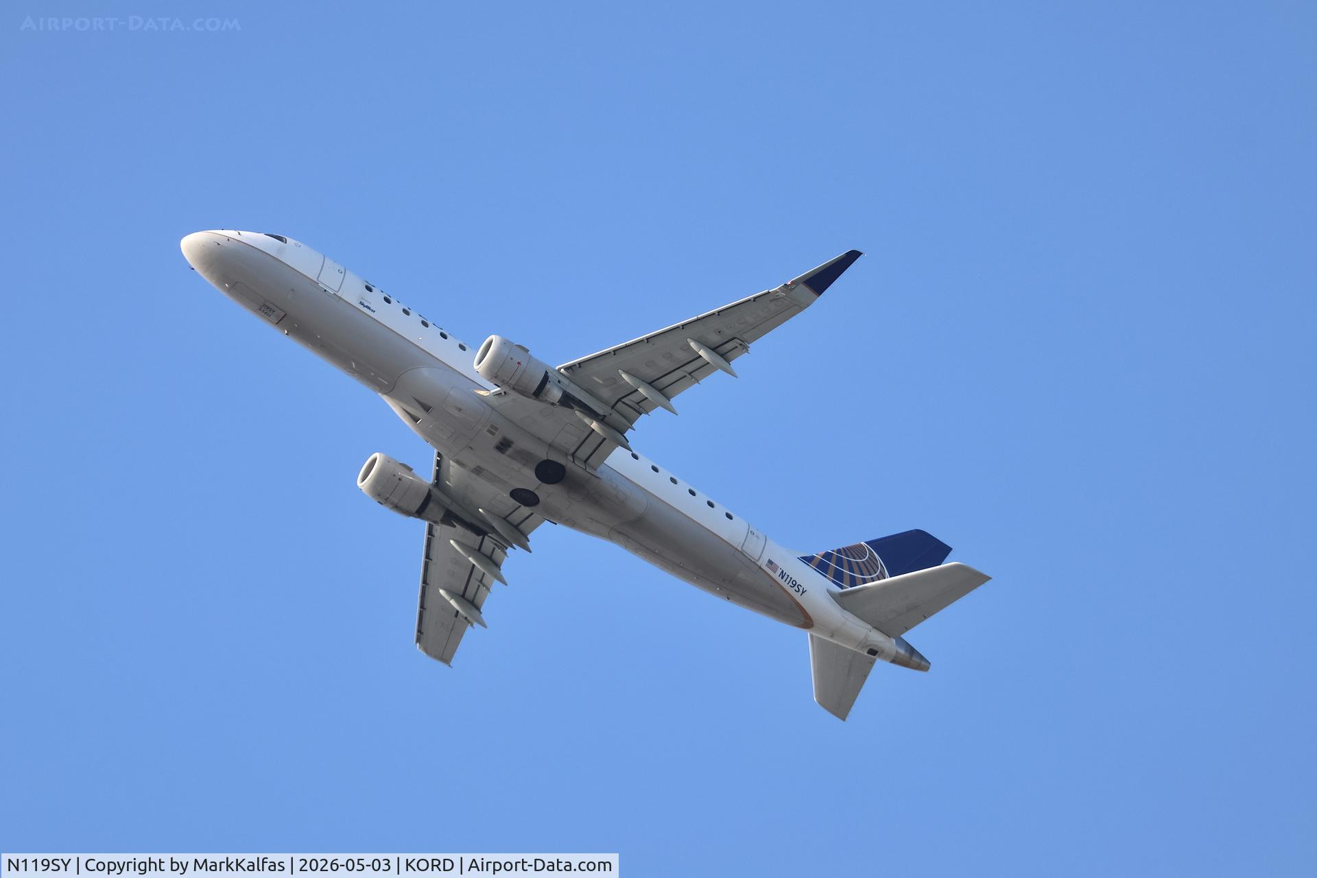 Aircraft N119SY, 2014 Embraer 175LR (ERJ-170-200LR), c/n 17000421, E75L SkyWest/United Express EMBRAER 175 N119SY departing 28R KORD, at KORD, photo by MarkKalfas
