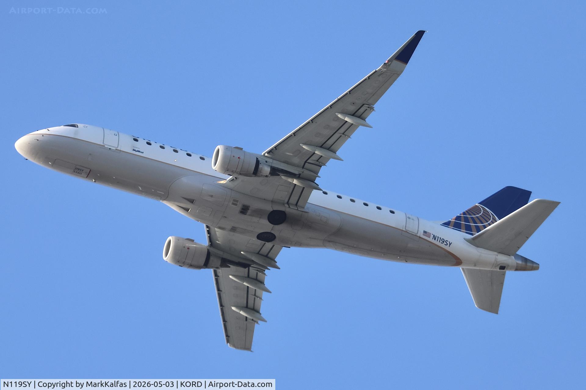 Aircraft N119SY, 2014 Embraer 175LR (ERJ-170-200LR), c/n 17000421, E75L SkyWest/United Express EMBRAER 175 N119SY departing 28R KORD, at KORD, photo by MarkKalfas