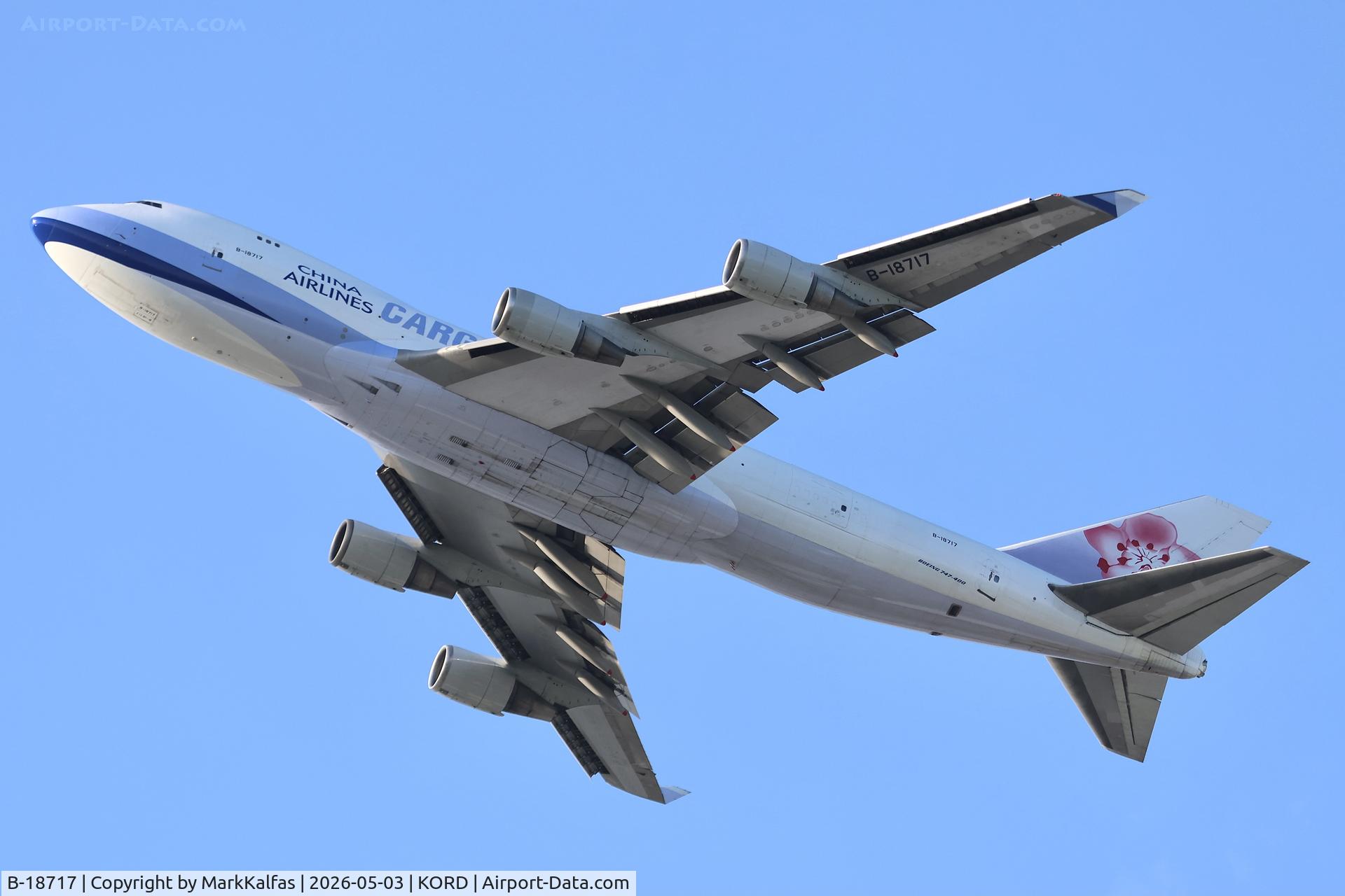 Aircraft B-18717, 2004 Boeing 747-409F/SCD, c/n 30769, B744 China Airlines Cargo Boeing 747-409F/SCD B-18717 departing 28R KORD, at KORD, photo by MarkKalfas