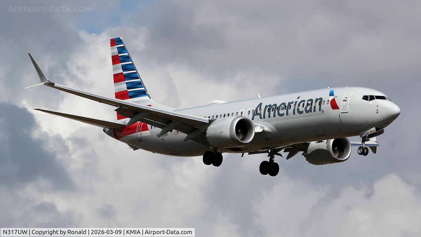 N317UW, 2023 Boeing 737-8 MAX, c/n 68107 l/n 8770, at mia