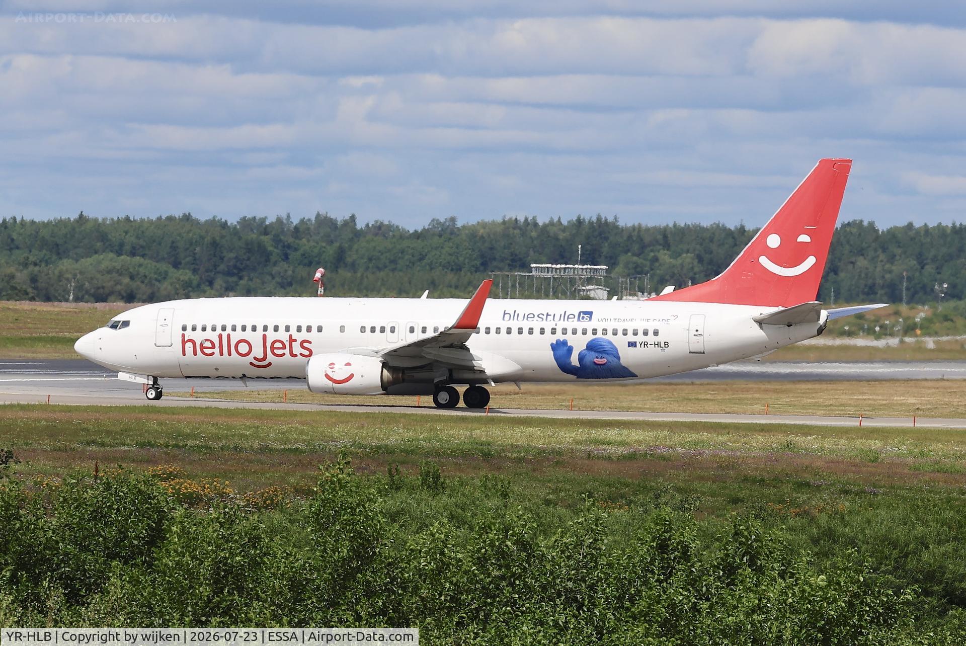 YR-HLB, 2009 Boeing 737-8KN(WL), c/n 35795 l/n 2829, Rwy 01L