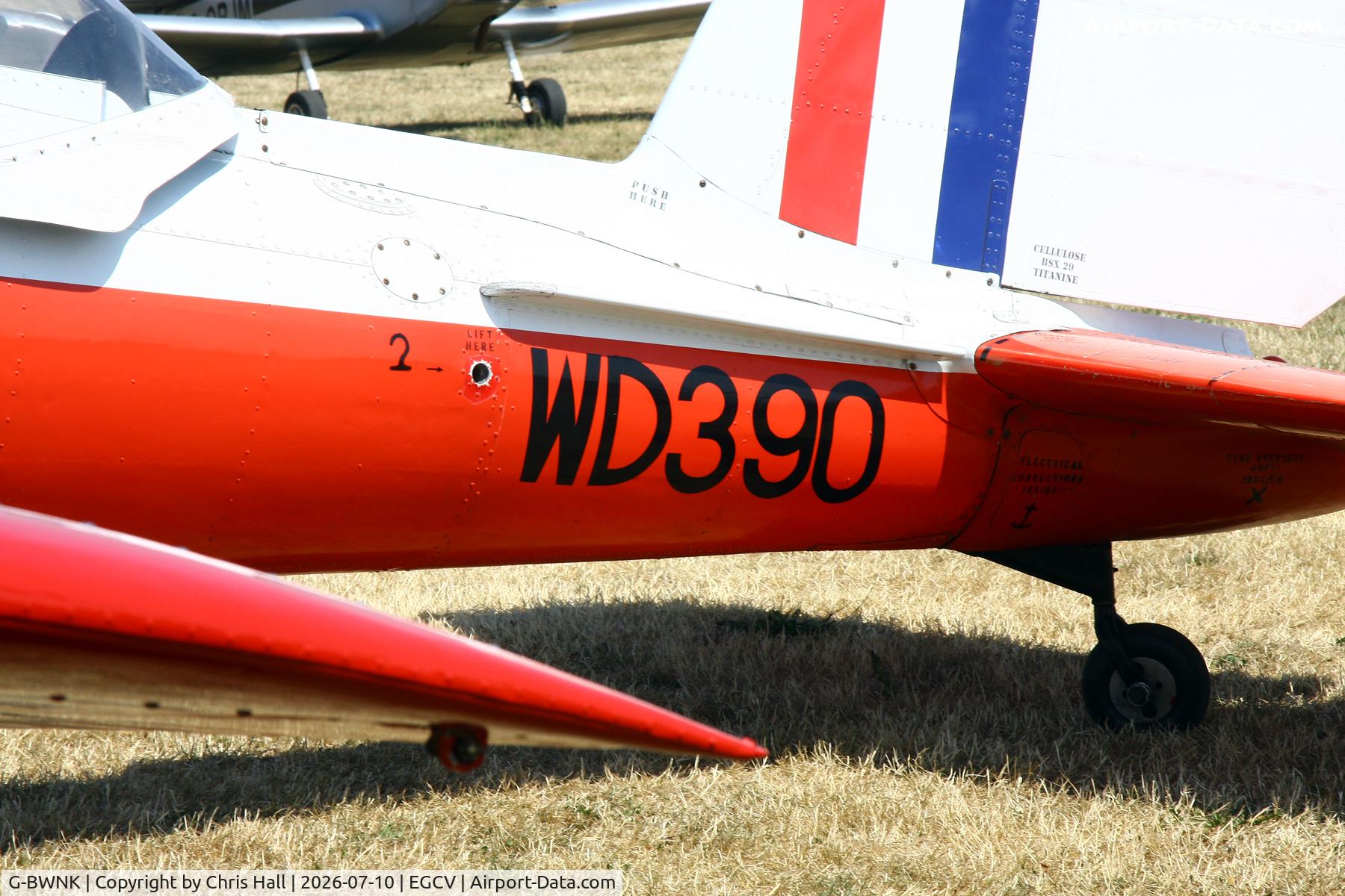 G-BWNK, 1951 De Havilland DHC-1 Chipmunk T.10, c/n C1/0317, Sleapkosh 26, day 1, 10/07/26